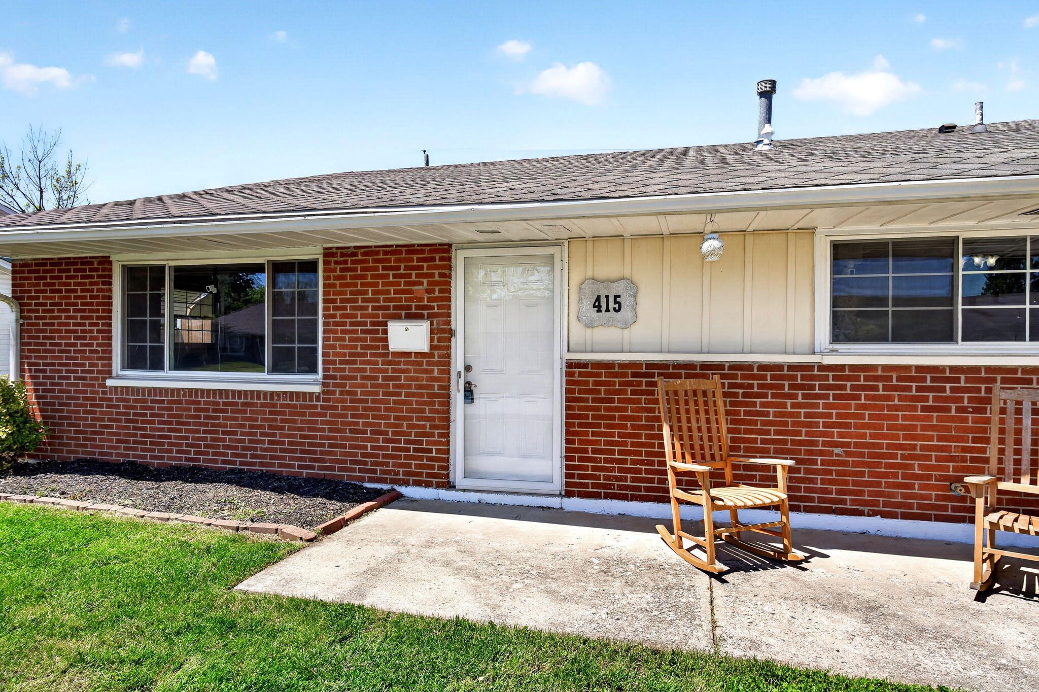 415 Falcon Drive, New Carlisle, Ohio 45344