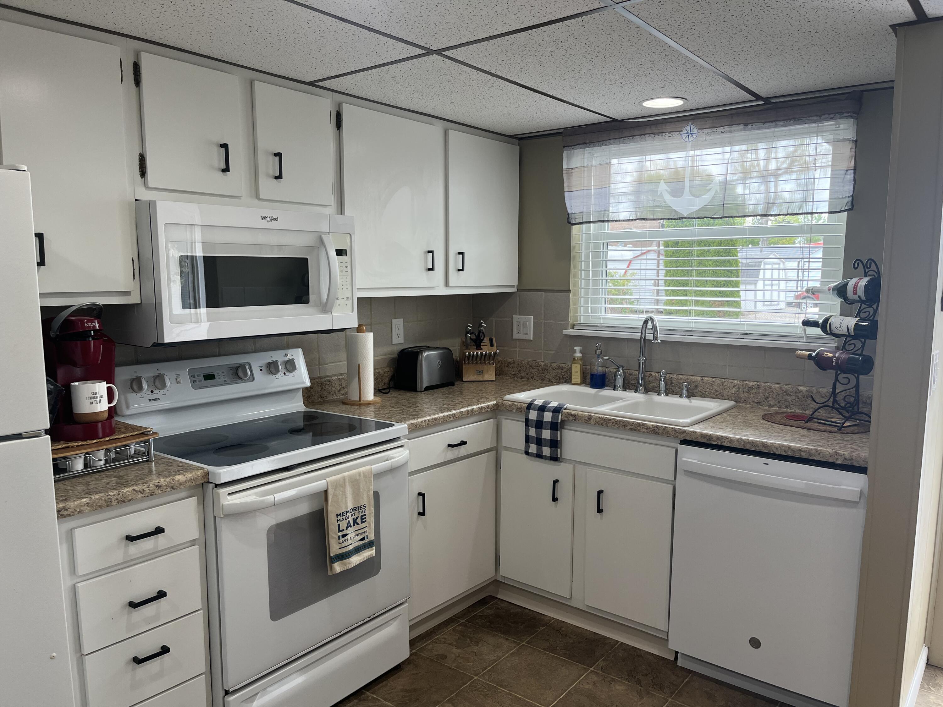 9638 State Route 368, Huntsville, Ohio 43324