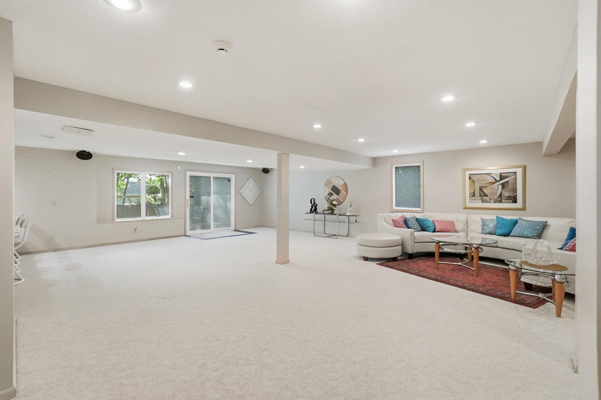 3135 Imperial Boulevard, Springfield, Ohio 45503