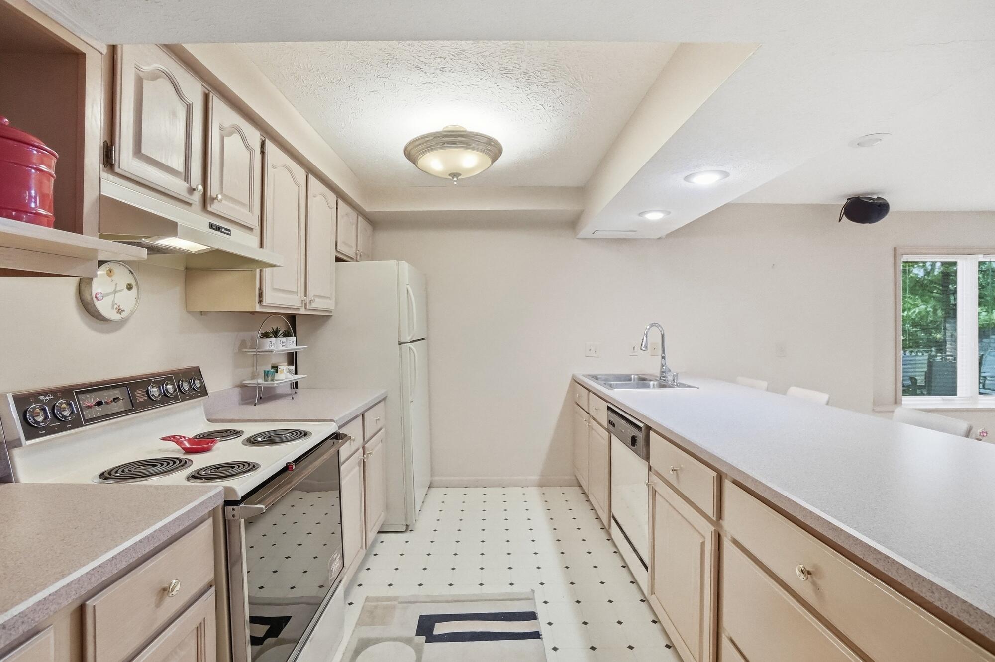 3135 Imperial Boulevard, Springfield, Ohio 45503