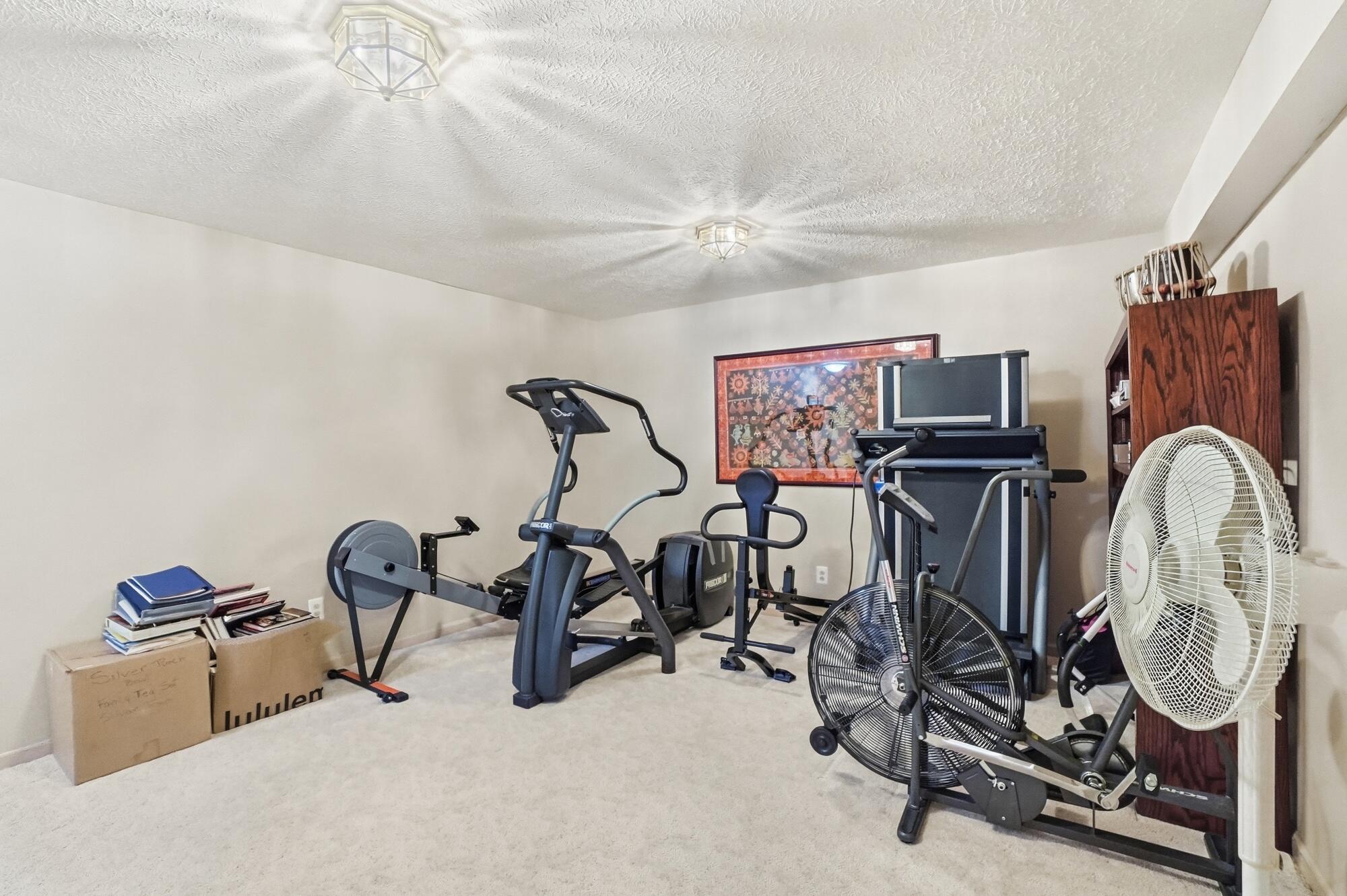 3135 Imperial Boulevard, Springfield, Ohio 45503
