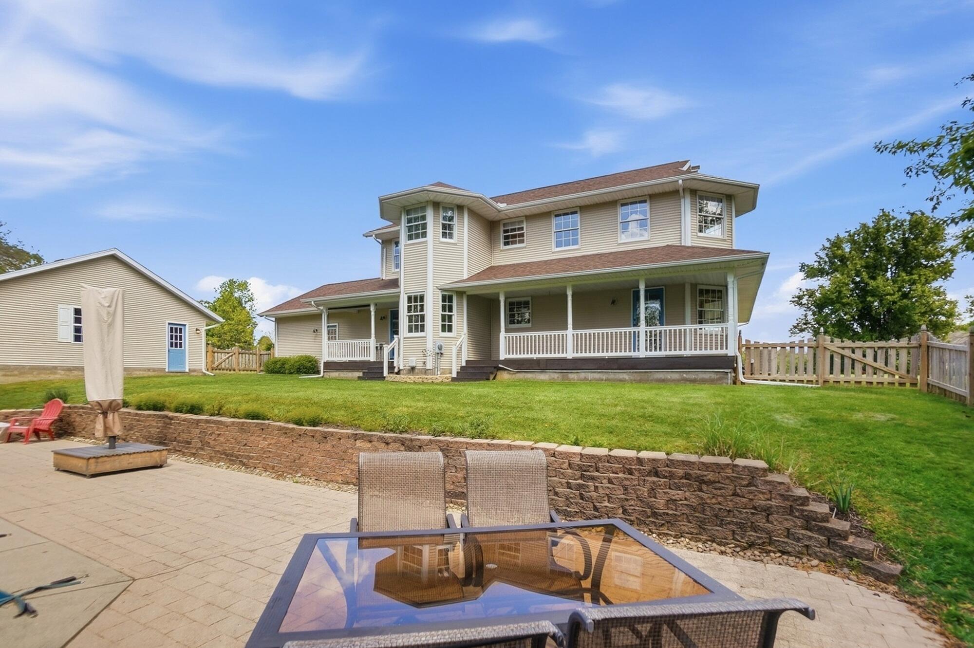6429 Winding Tree Drive, New Carlisle, Ohio 45344