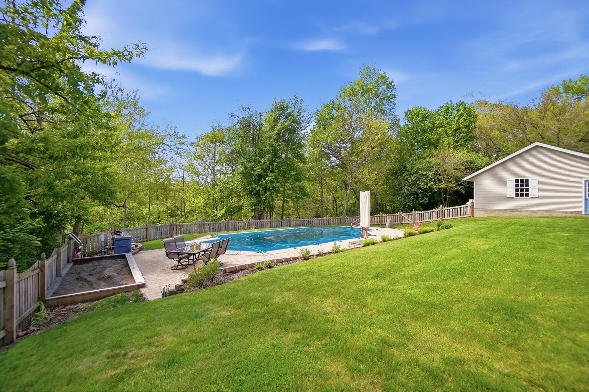 6429 Winding Tree Drive, New Carlisle, Ohio 45344