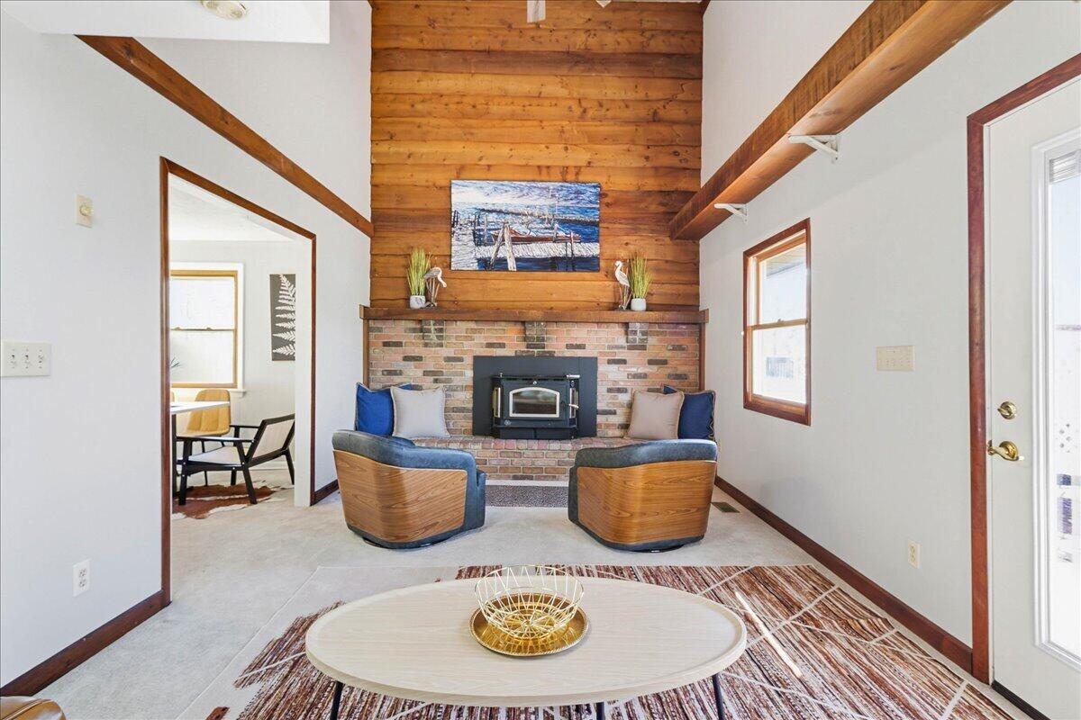 8095 Blue Heron Cove, Huntsville, Ohio 43324