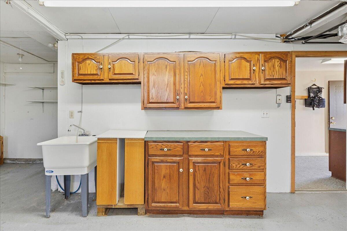 8095 Blue Heron Cove, Huntsville, Ohio 43324