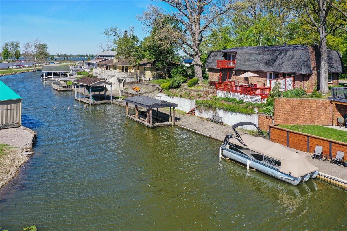 8095 Blue Heron Cove, Huntsville, Ohio 43324