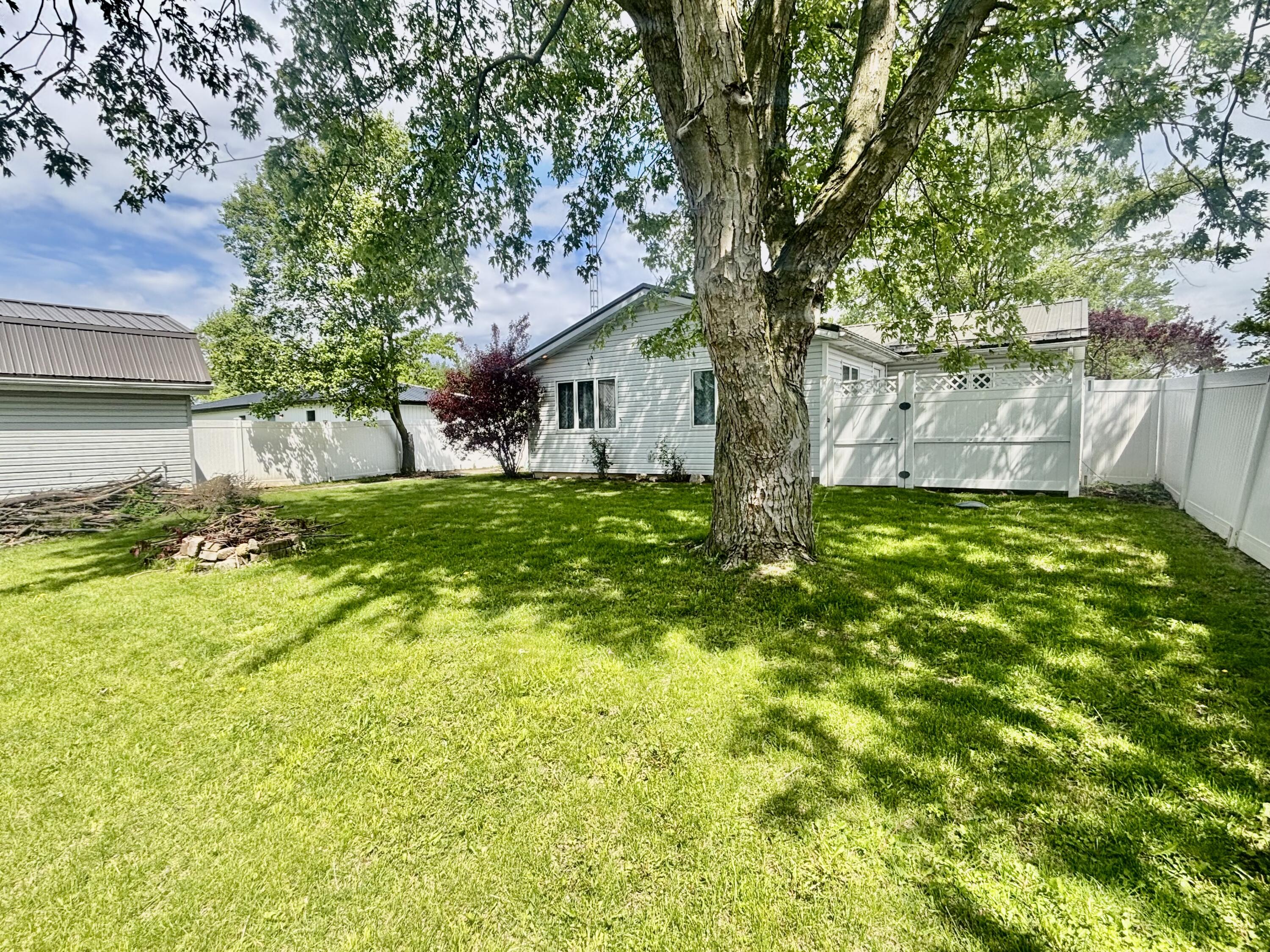 613 Fairview Drive, Coldwater, Ohio 45828