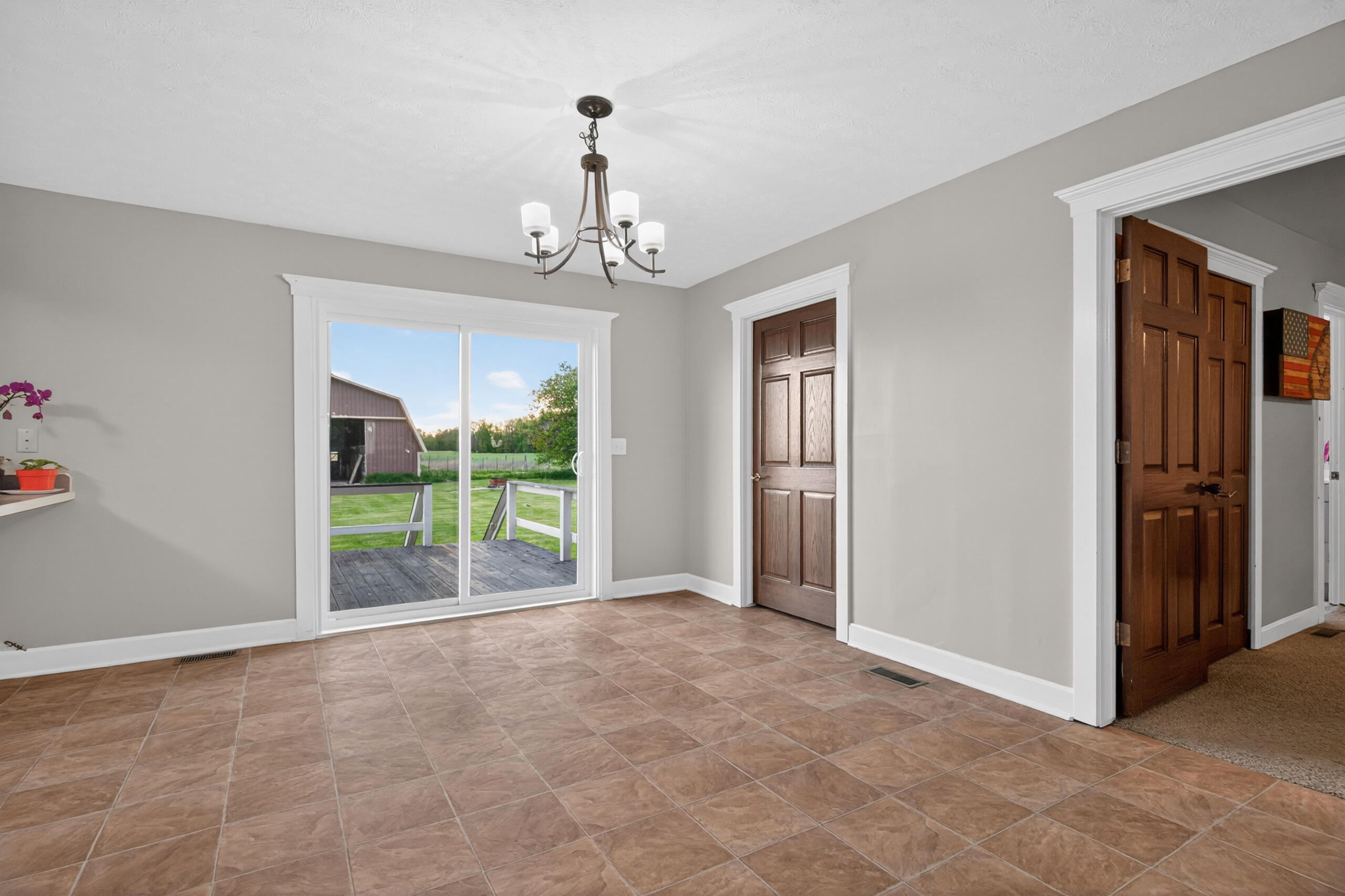 1991 County Road 34 Road, De Graff, Ohio 43318