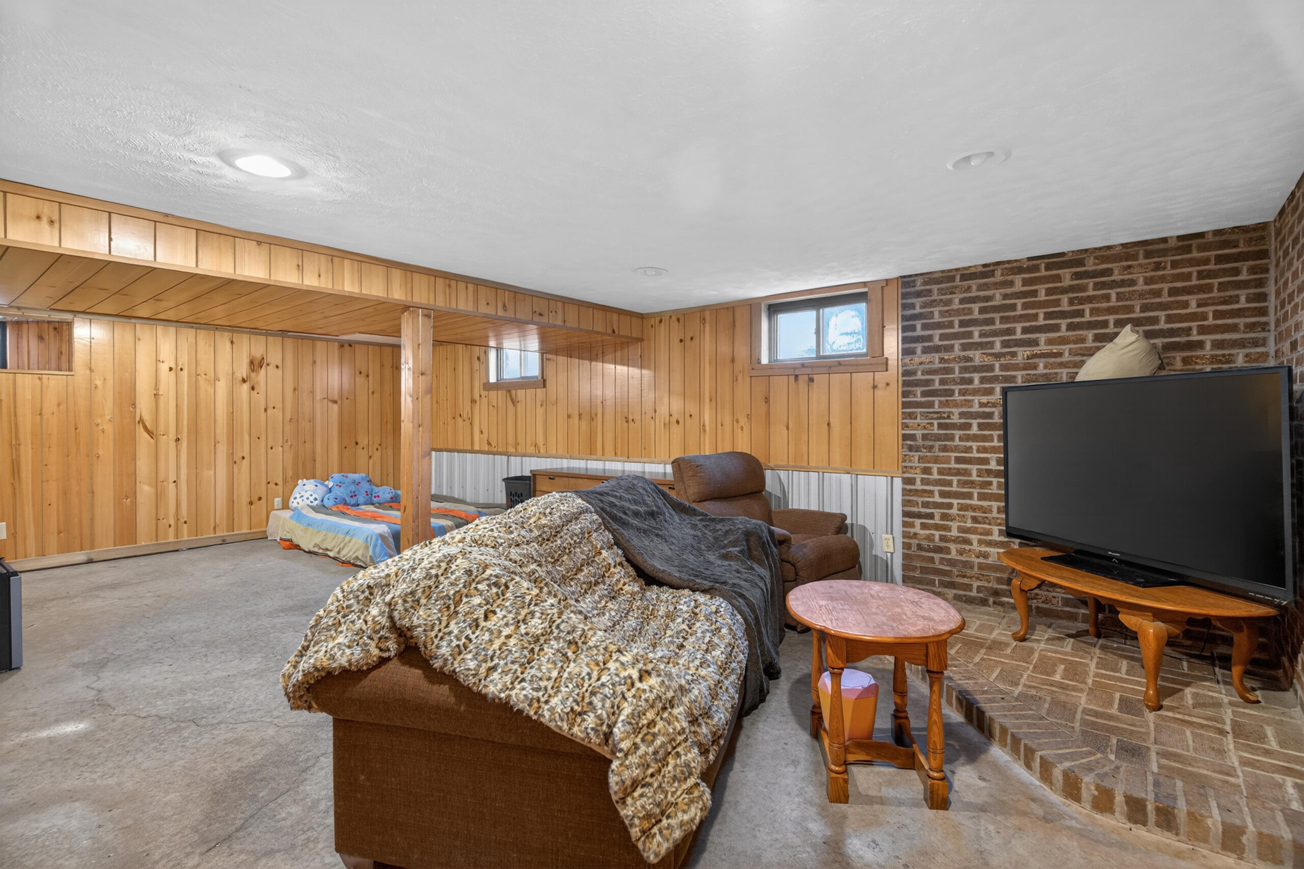 1991 County Road 34 Road, De Graff, Ohio 43318