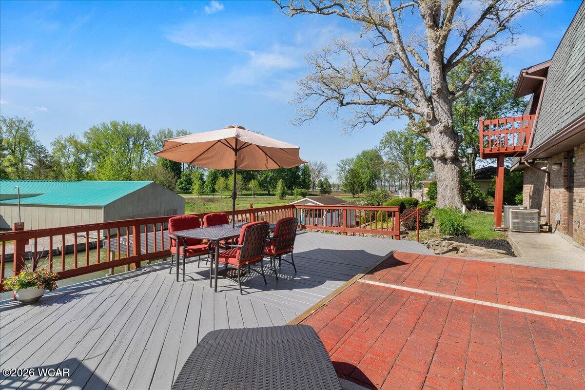 8095 Blue Heron Cove, Huntsville, Ohio