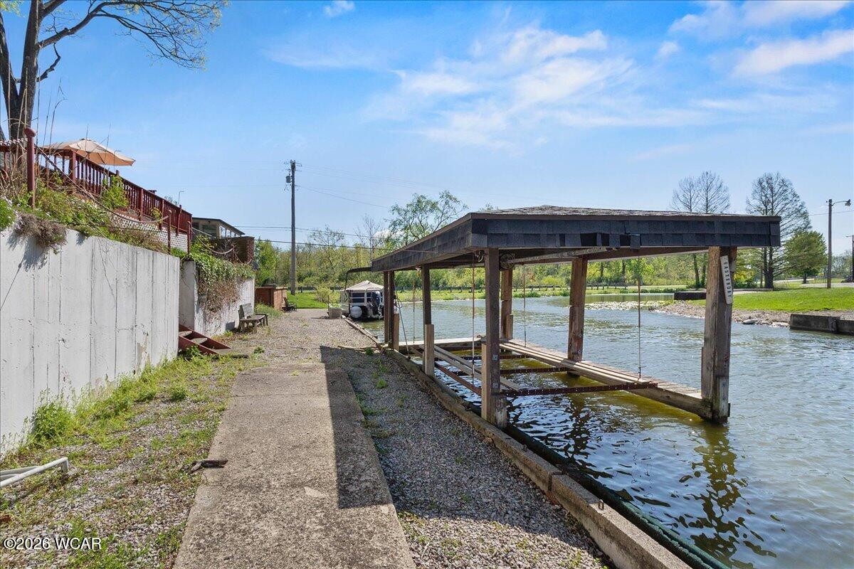 8095 Blue Heron Cove, Huntsville, Ohio