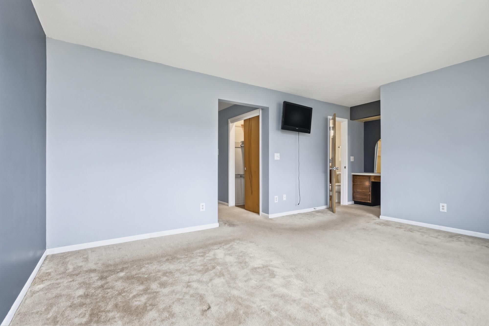 3140 Hampton Road, Springfield, Ohio 45502