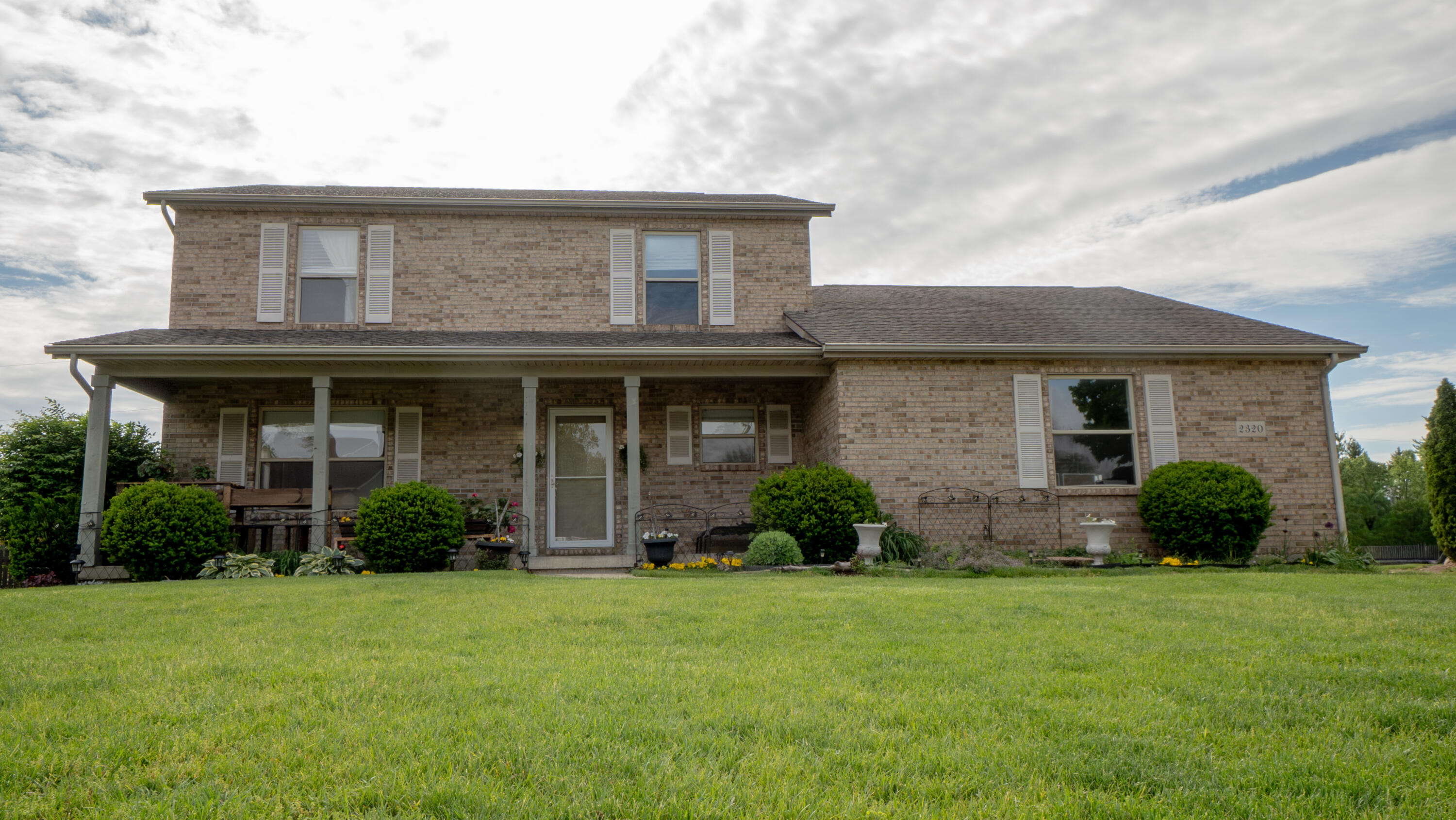 2320 Worthington Drive, Troy, Ohio 45373