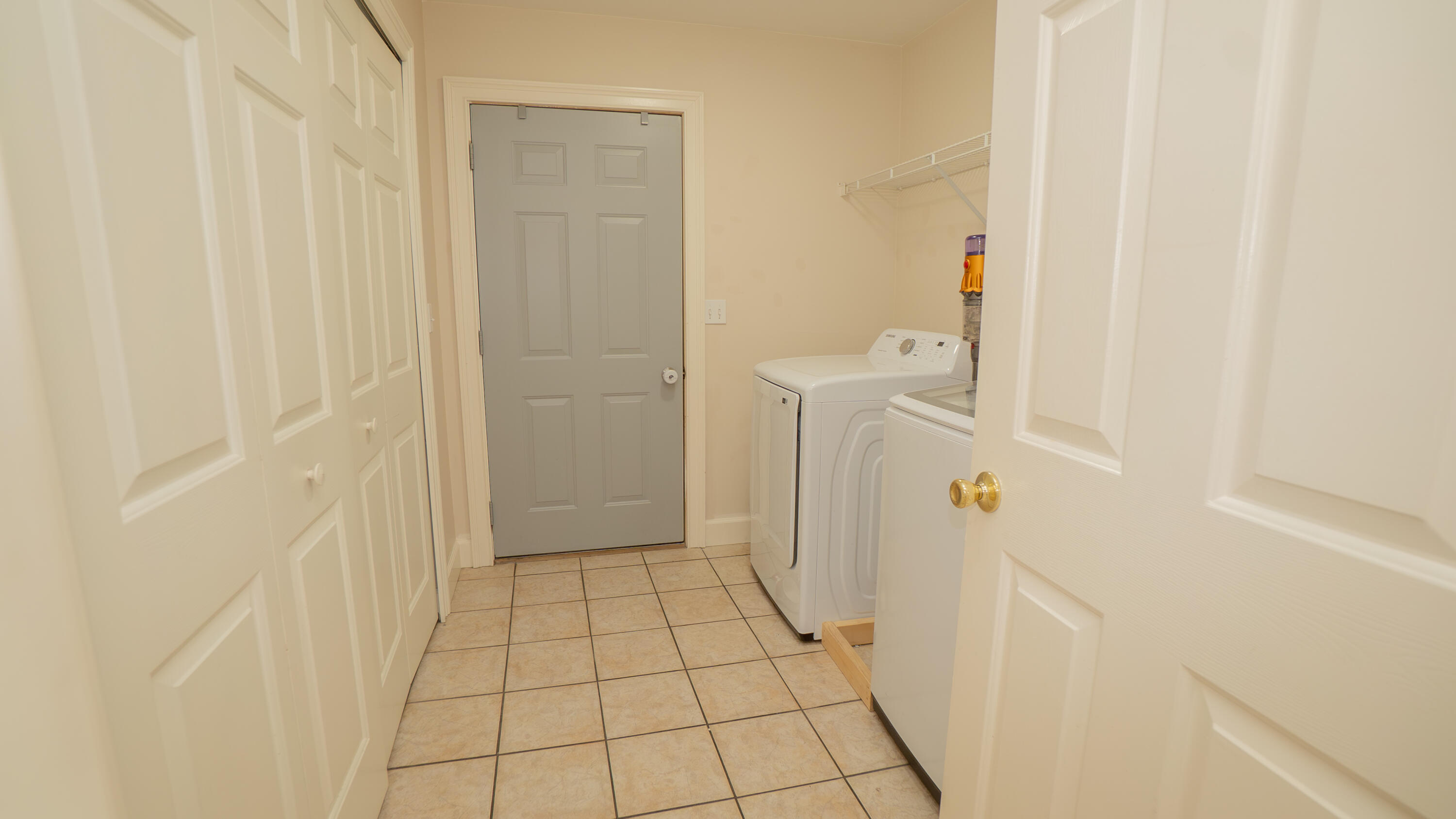 2320 Worthington Drive, Troy, Ohio 45373