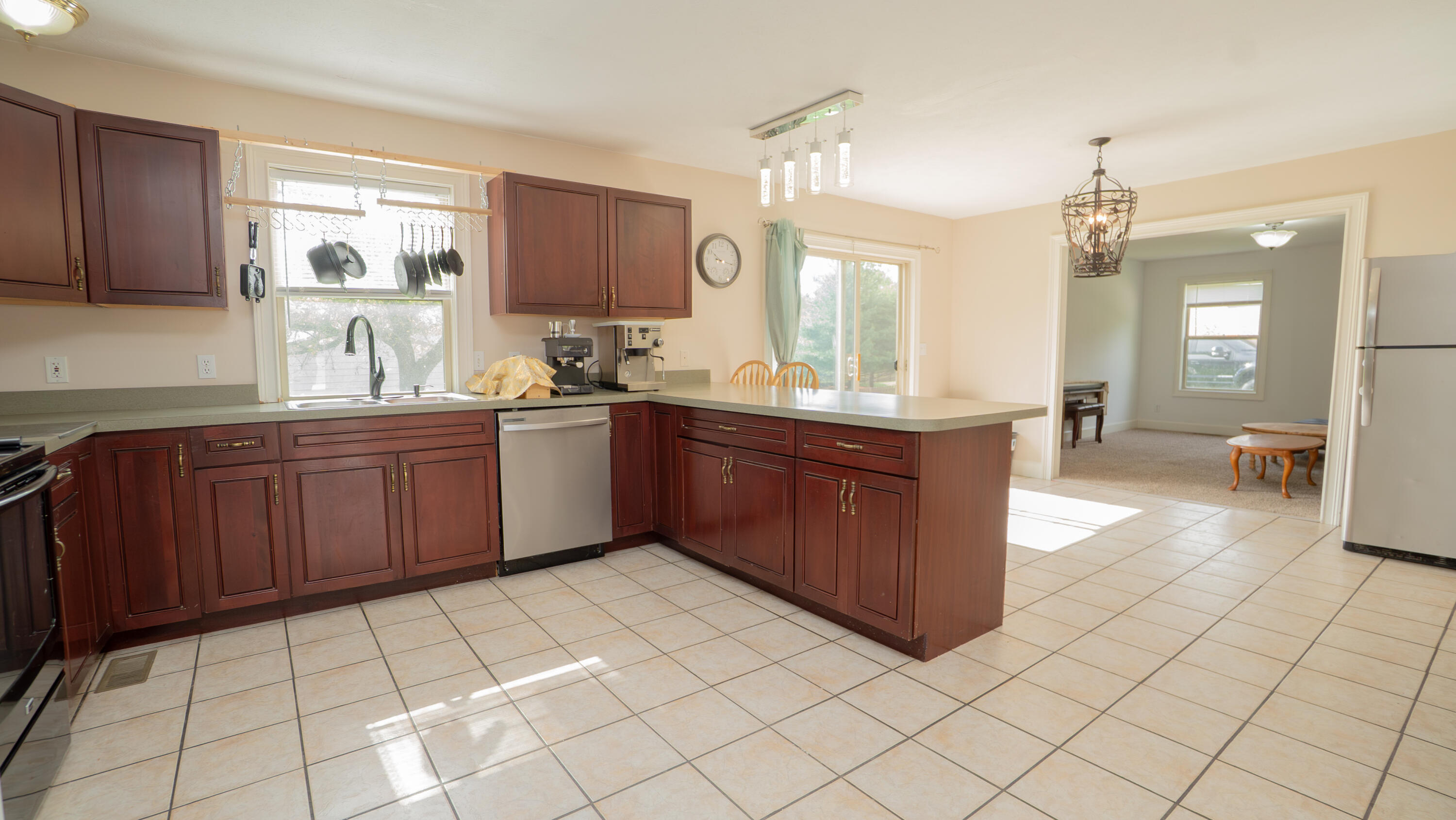 2320 Worthington Drive, Troy, Ohio 45373