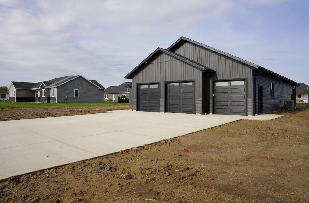 1225 Shinn Drive, Celina, Ohio 45822