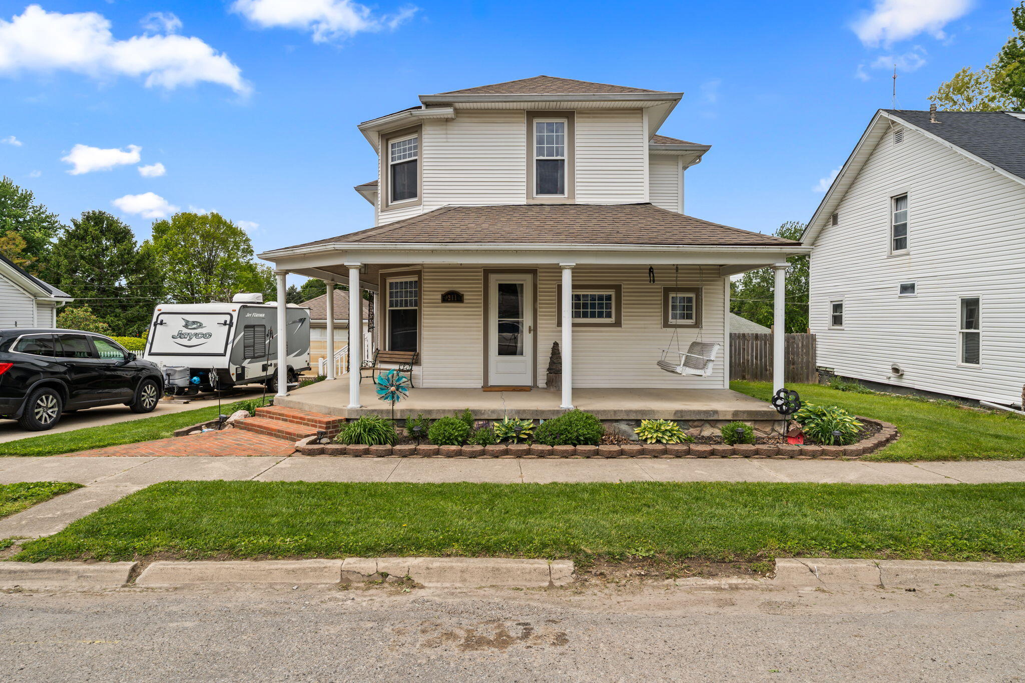 211 Main Street, Christiansburg, Ohio 45389