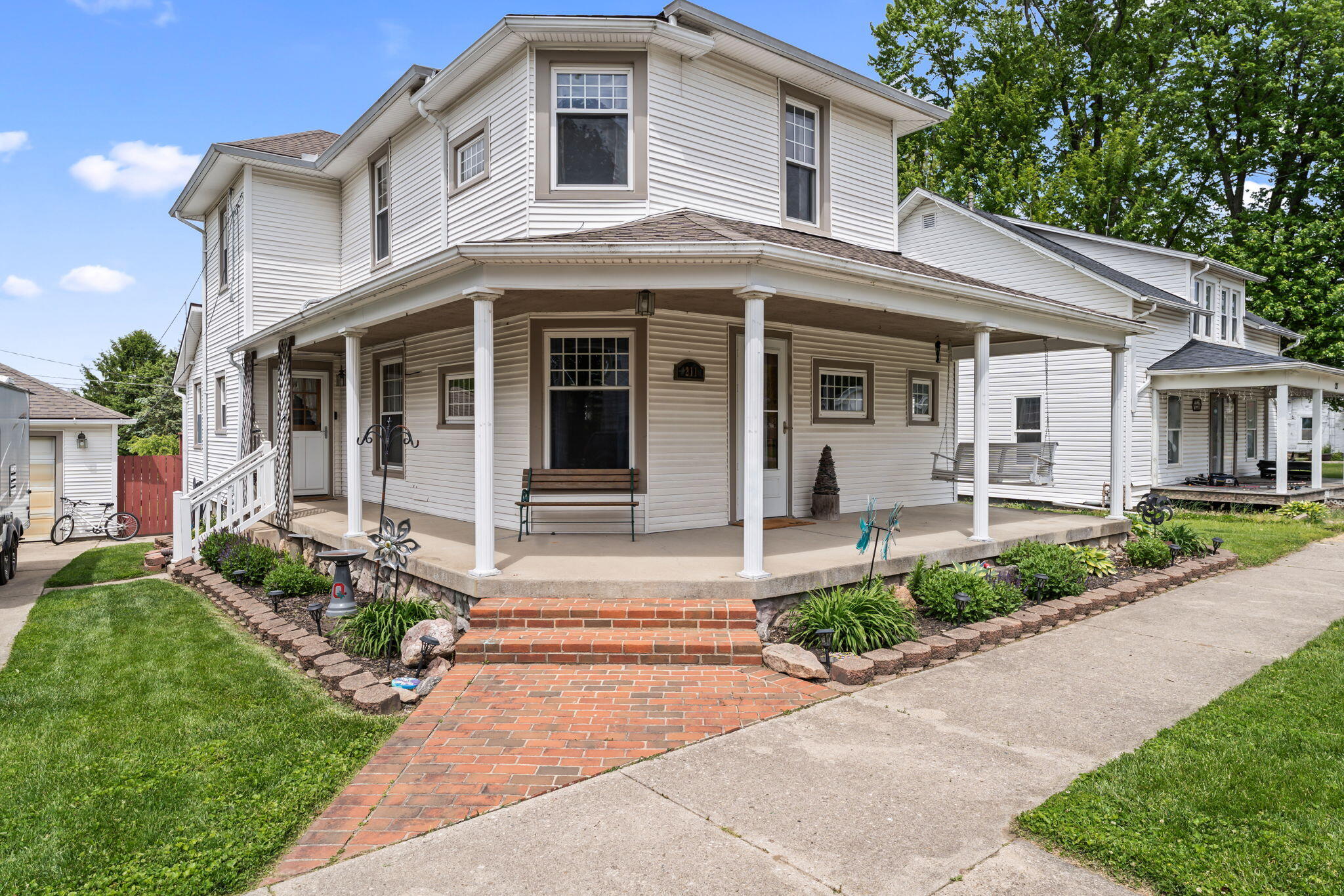 211 Main Street, Christiansburg, Ohio 45389