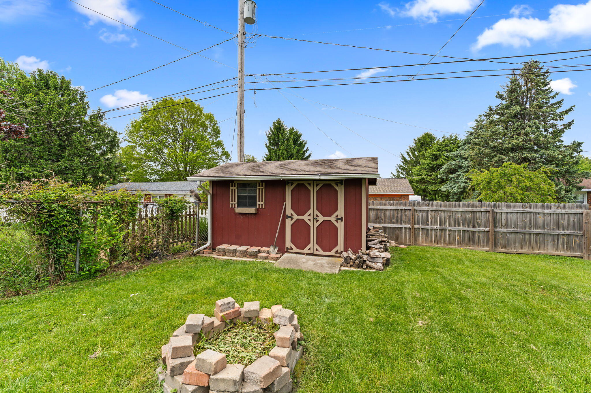 211 Main Street, Christiansburg, Ohio 45389