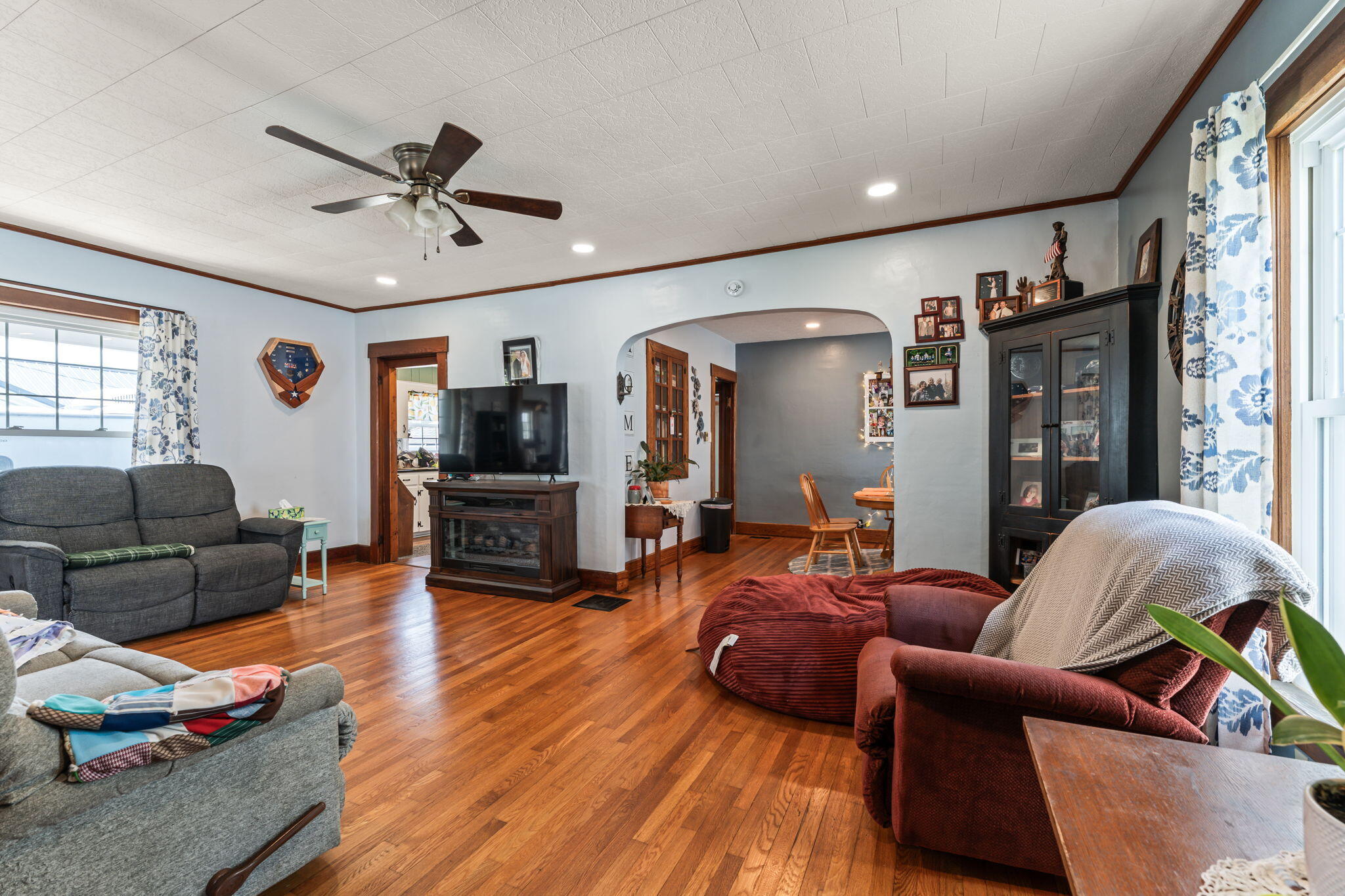 211 Main Street, Christiansburg, Ohio 45389
