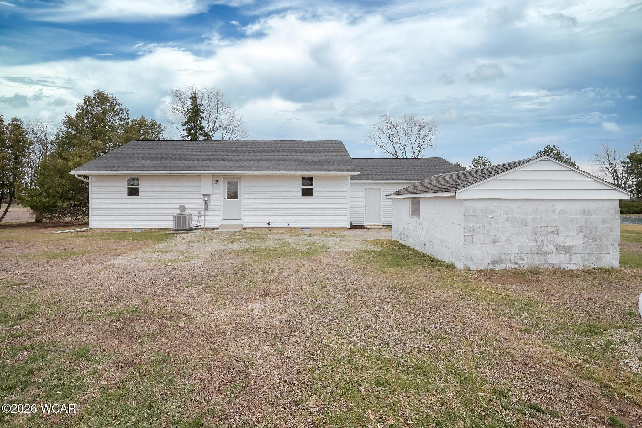 11380 State Route 634, Cloverdale, Ohio