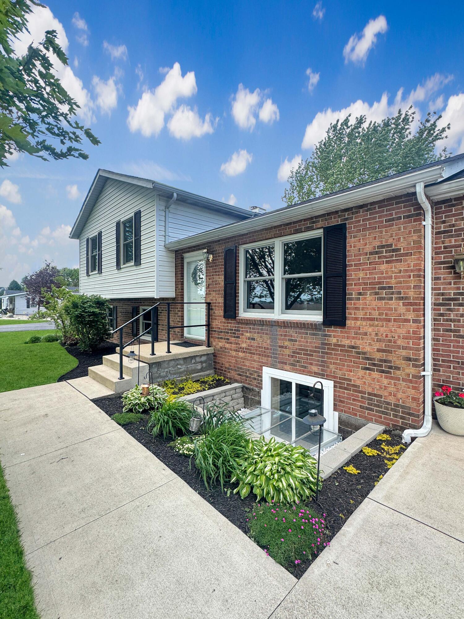 2982 State Route 296, Urbana, Ohio 43078