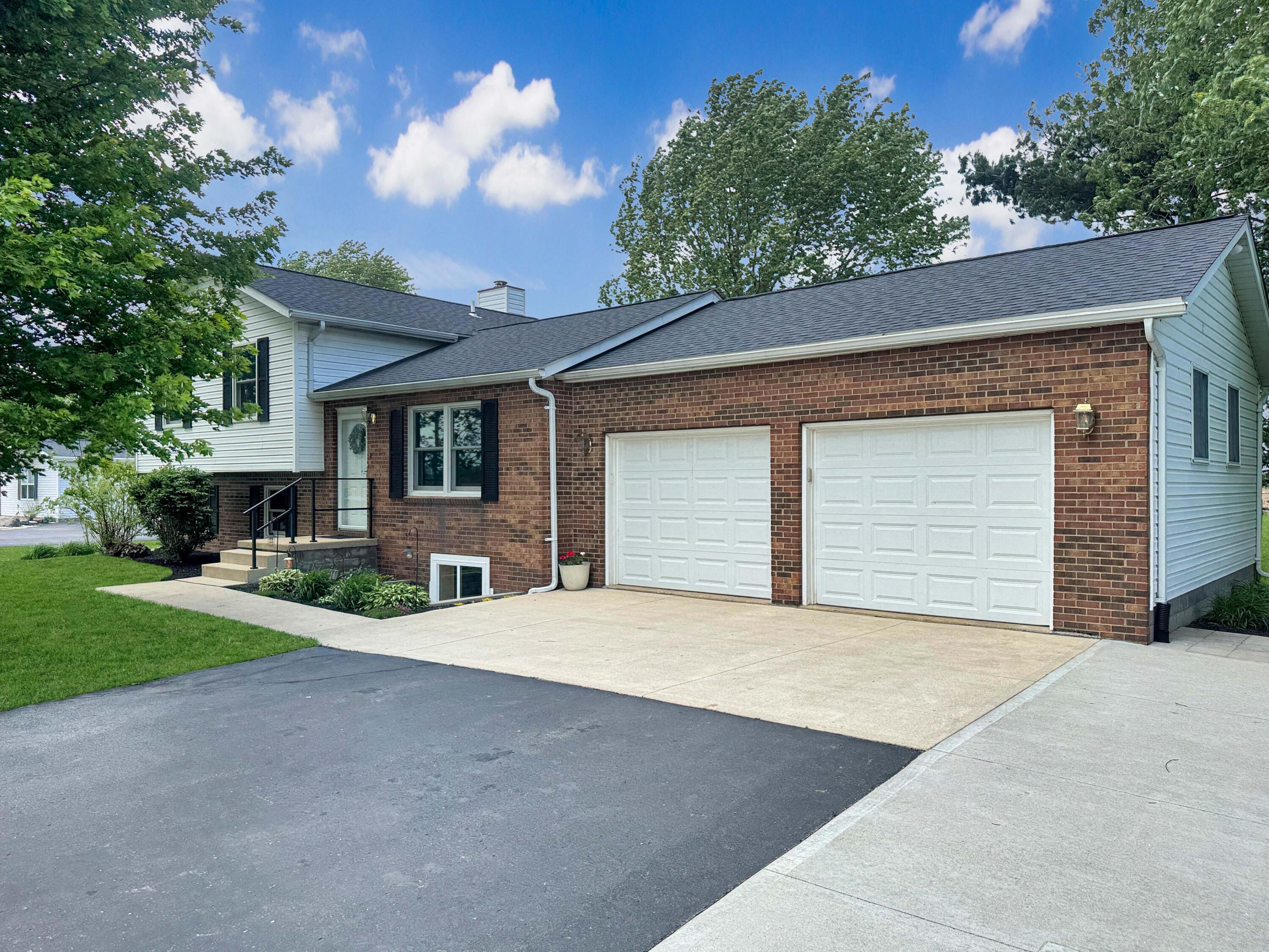2982 State Route 296, Urbana, Ohio 43078