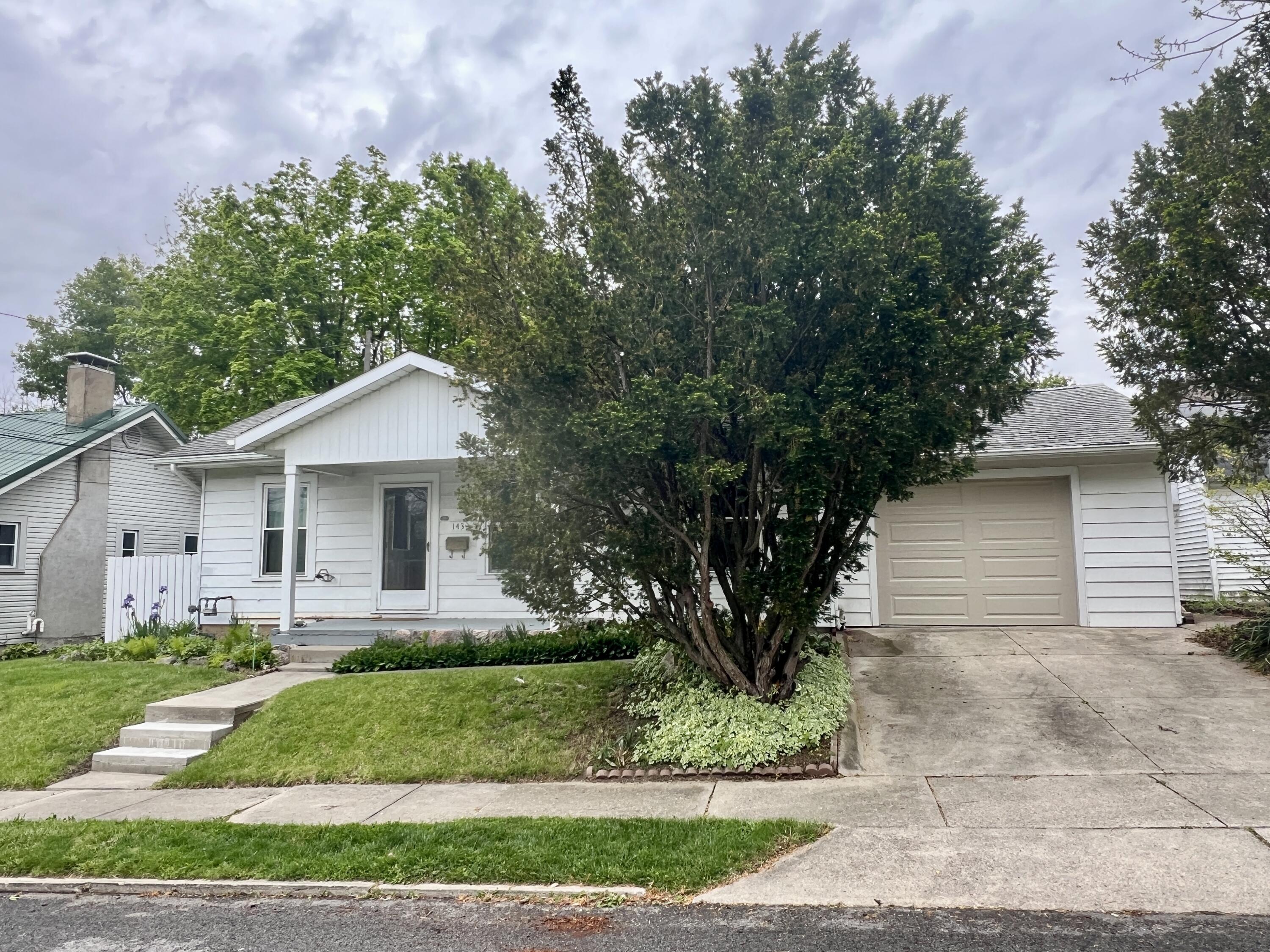 143 Stanley Street, Bellefontaine, Ohio 43311