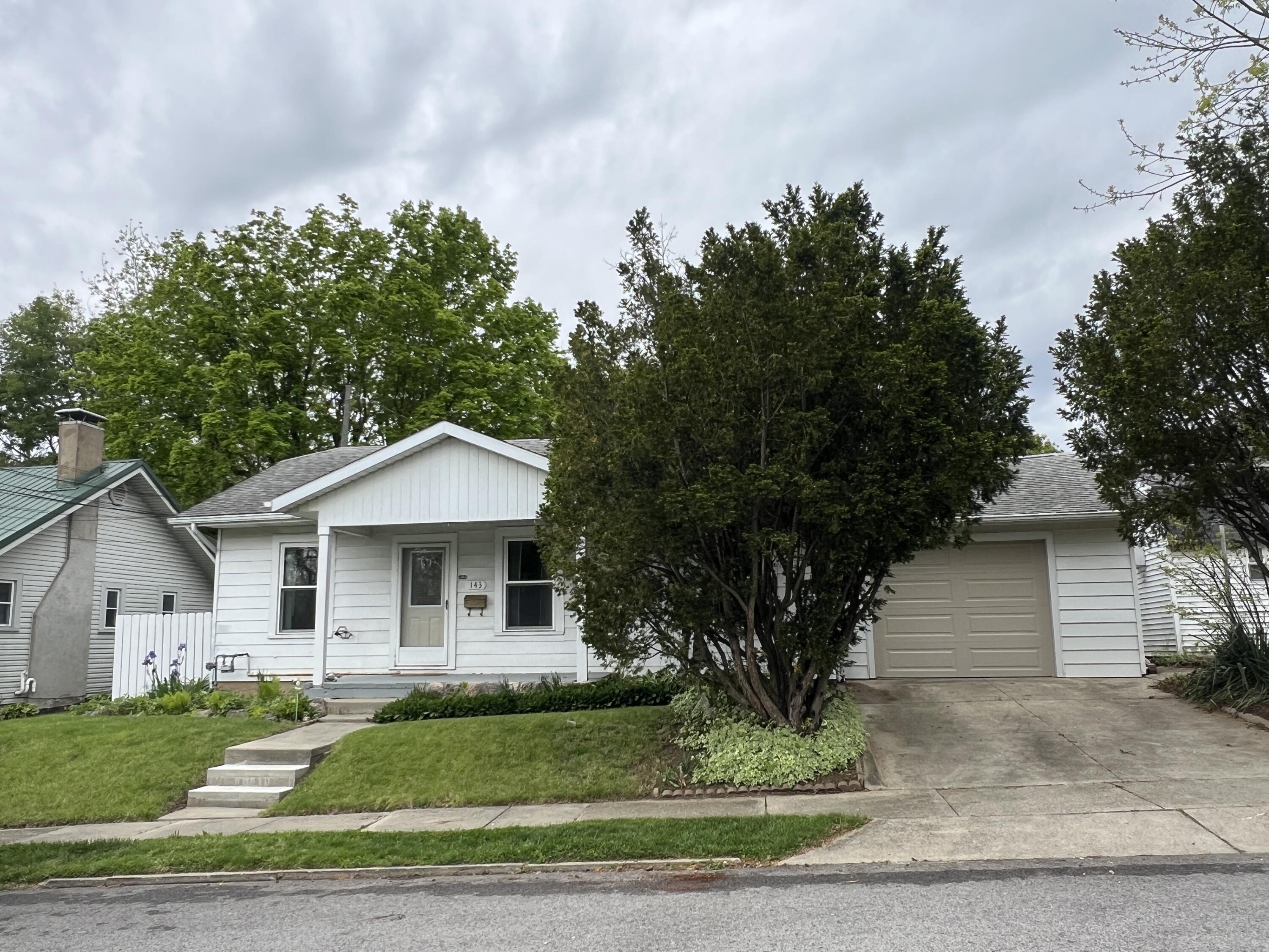 143 Stanley Street, Bellefontaine, Ohio 43311