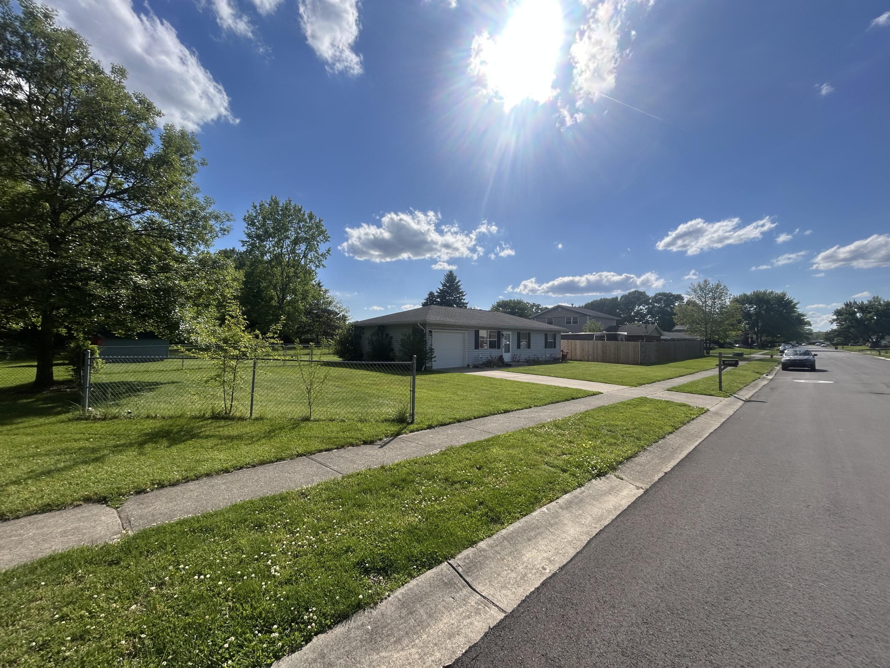 7995 Wescott Avenue, Fairborn, Ohio 45324