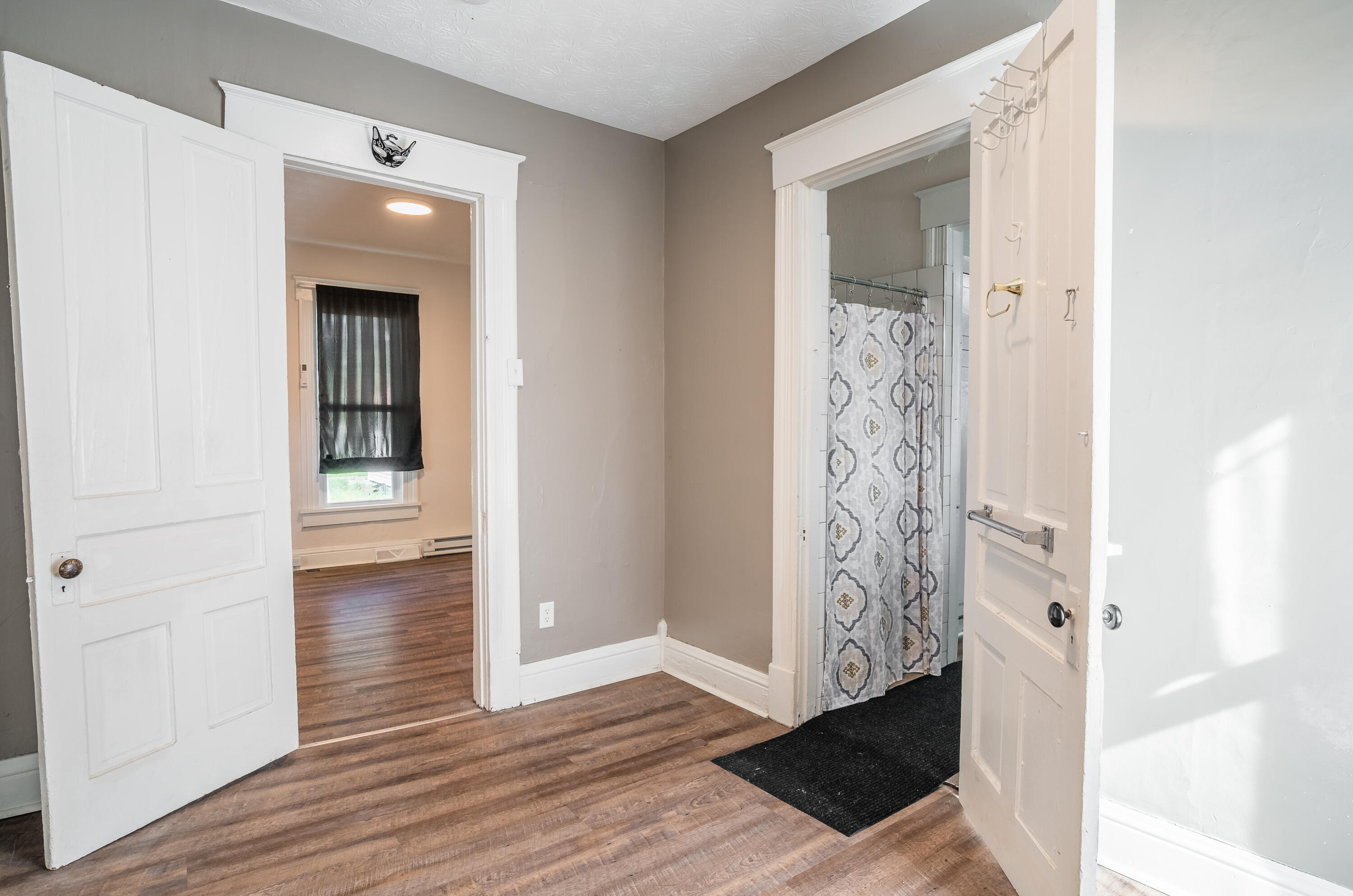 313 Oakwood Street, Bradford, Ohio 45308