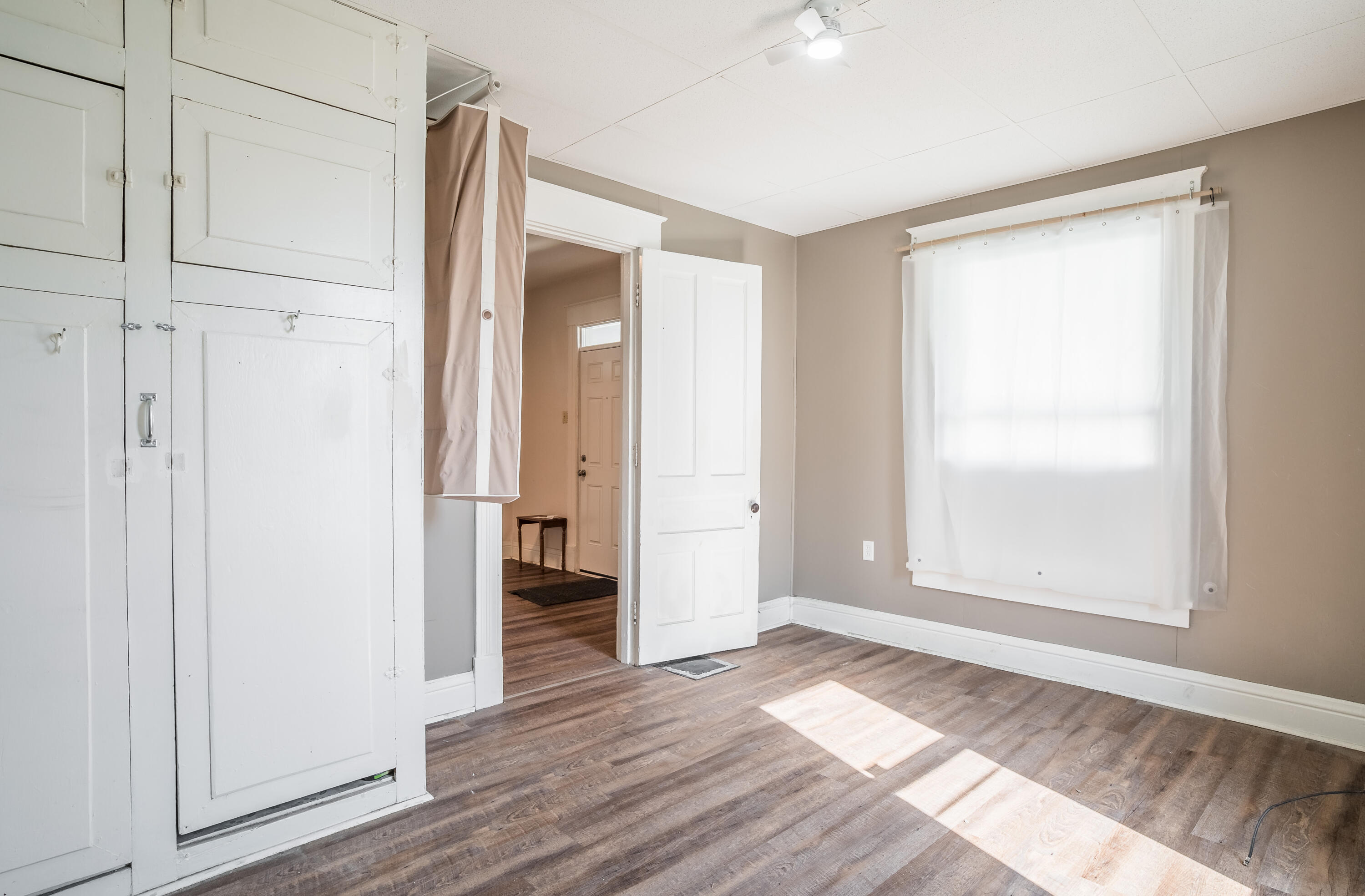 313 Oakwood Street, Bradford, Ohio 45308