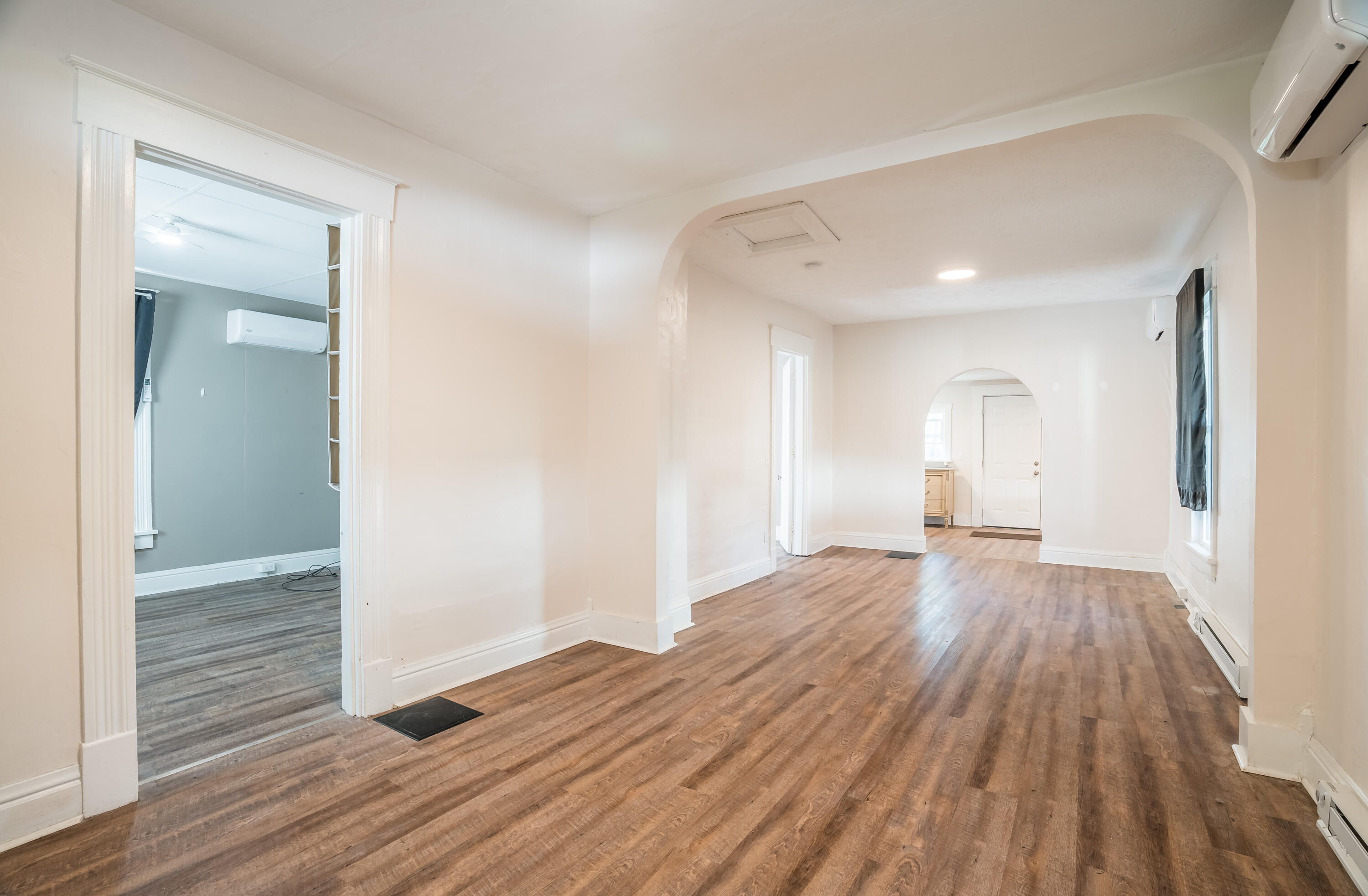 313 Oakwood Street, Bradford, Ohio 45308