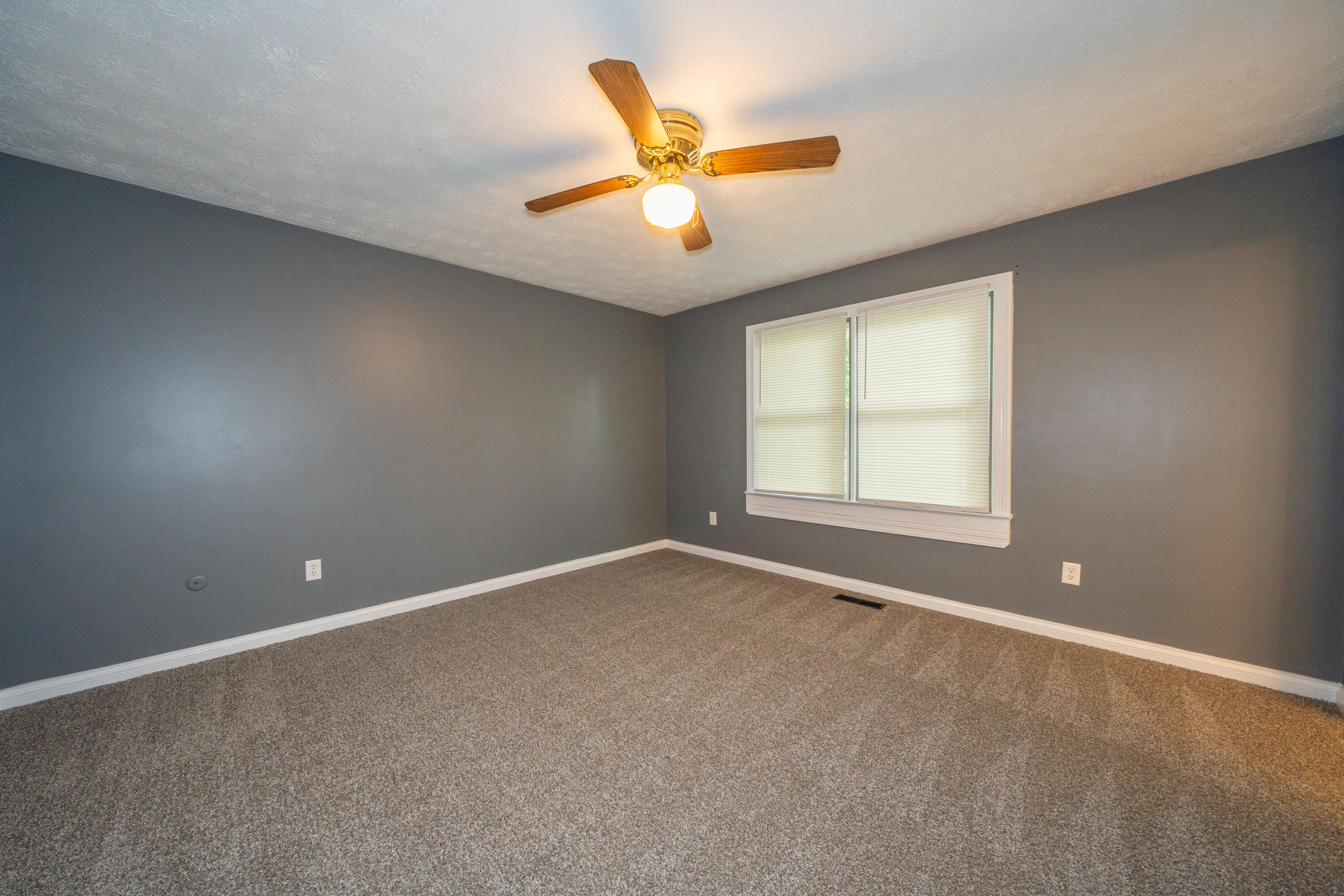 411 Birdsong Drive, Vandalia, Ohio 45377