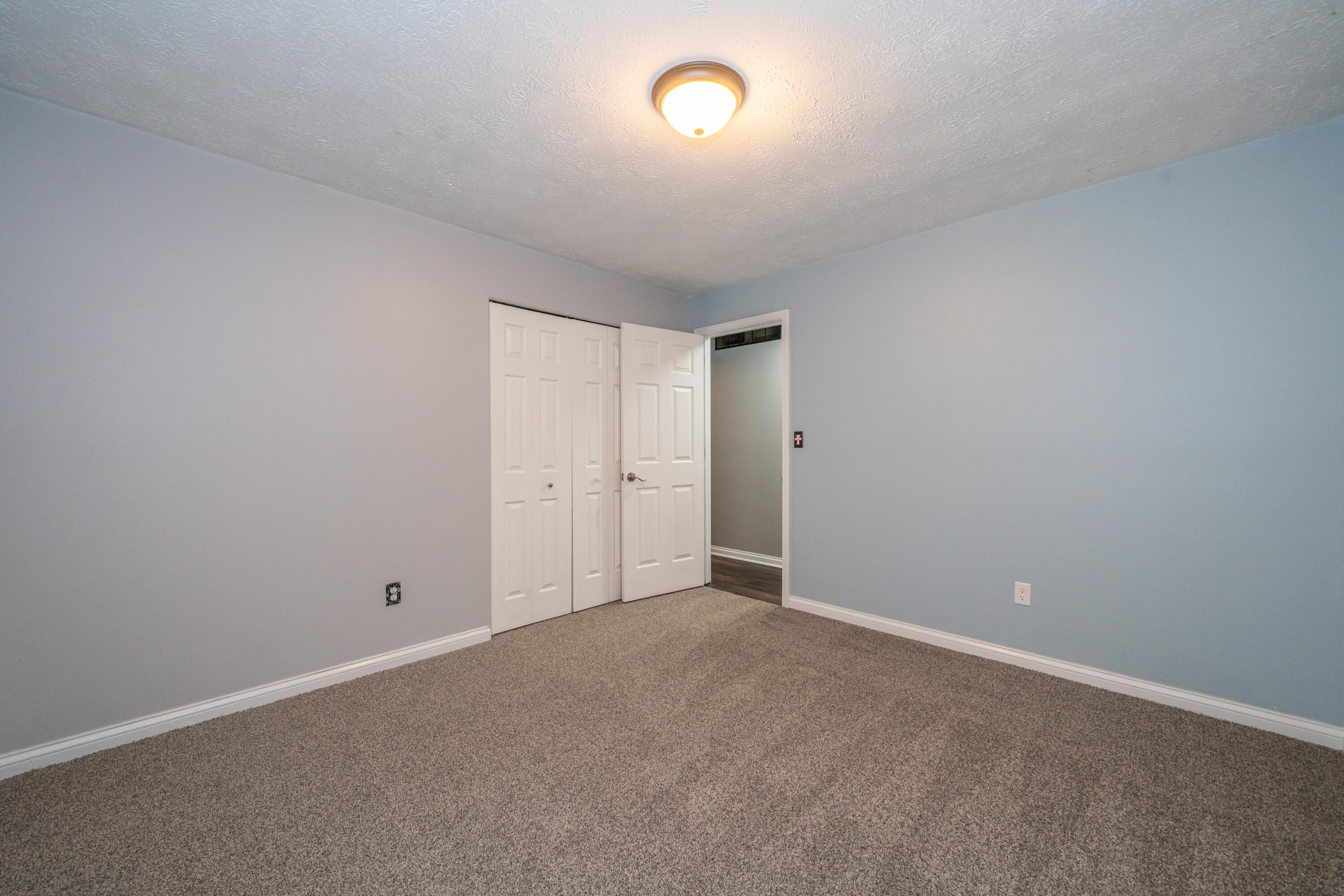 411 Birdsong Drive, Vandalia, Ohio 45377
