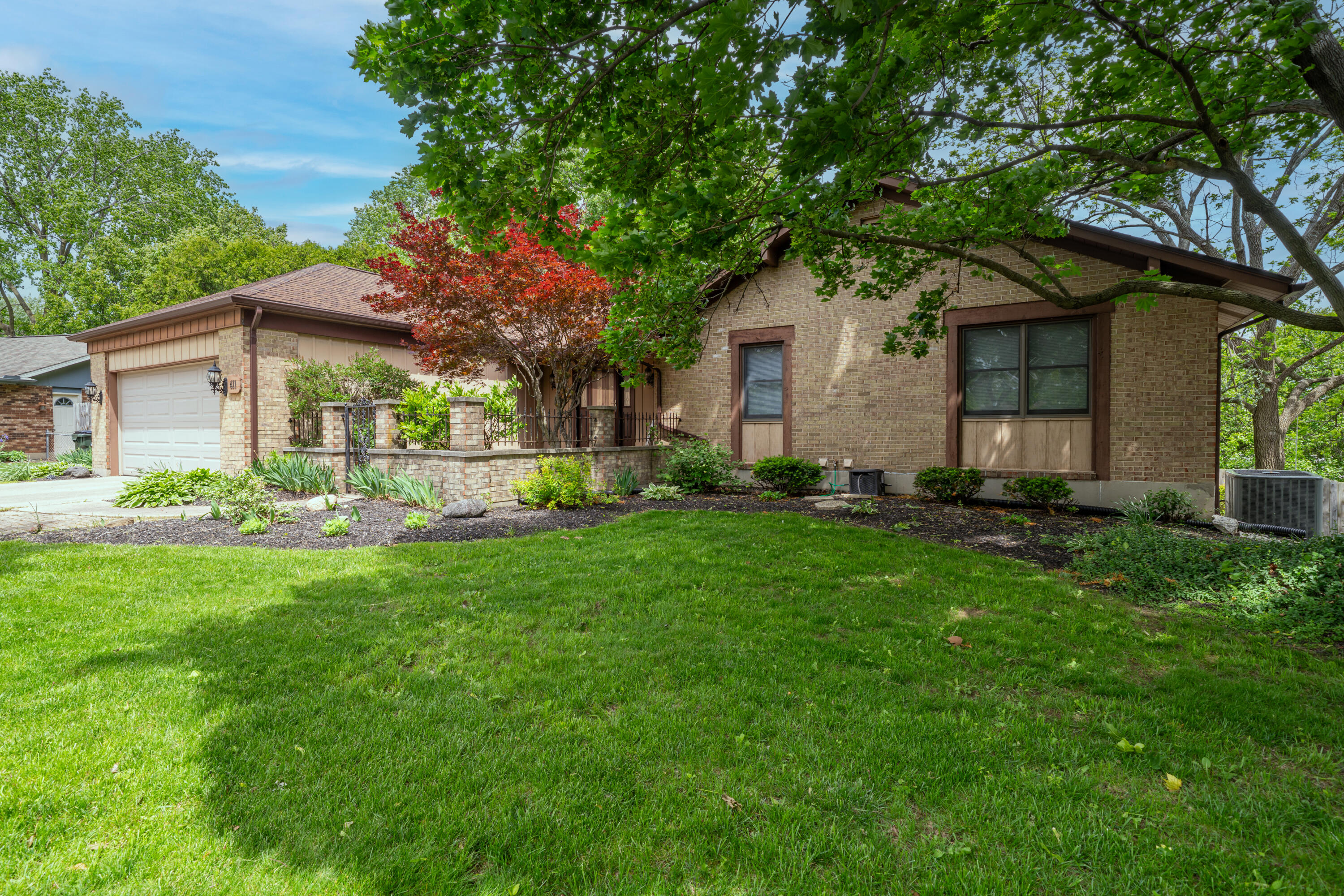 411 Birdsong Drive, Vandalia, Ohio 45377