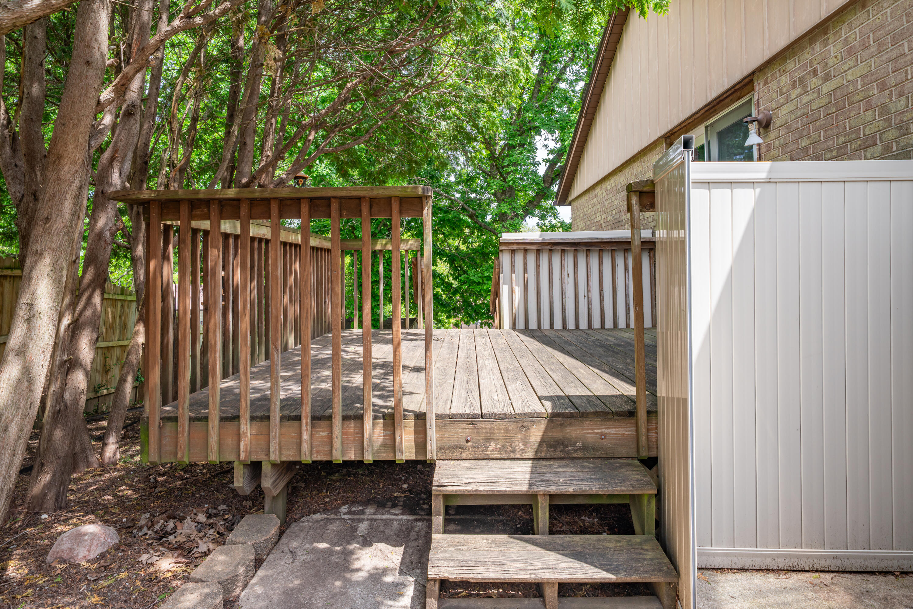 411 Birdsong Drive, Vandalia, Ohio 45377