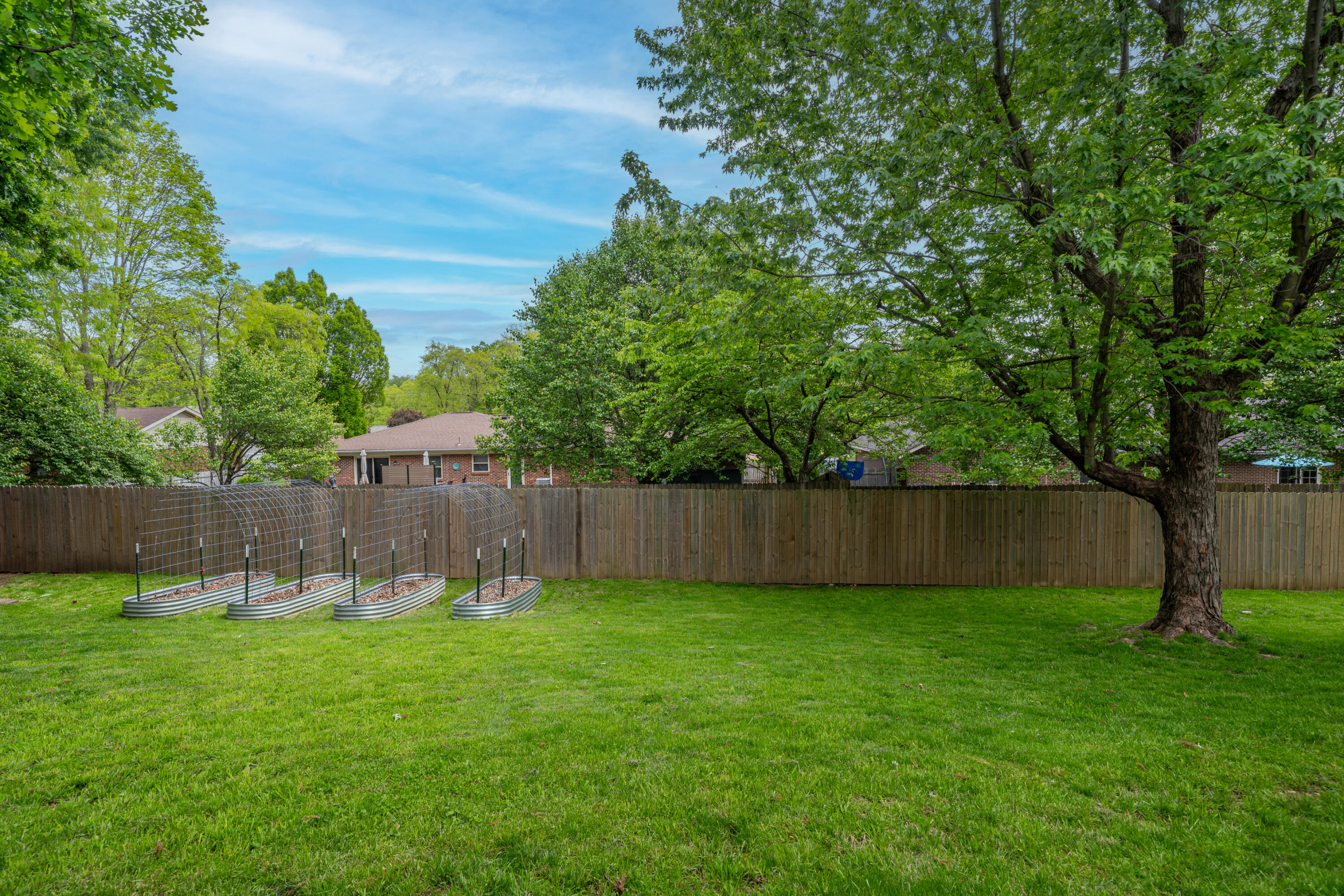 411 Birdsong Drive, Vandalia, Ohio 45377