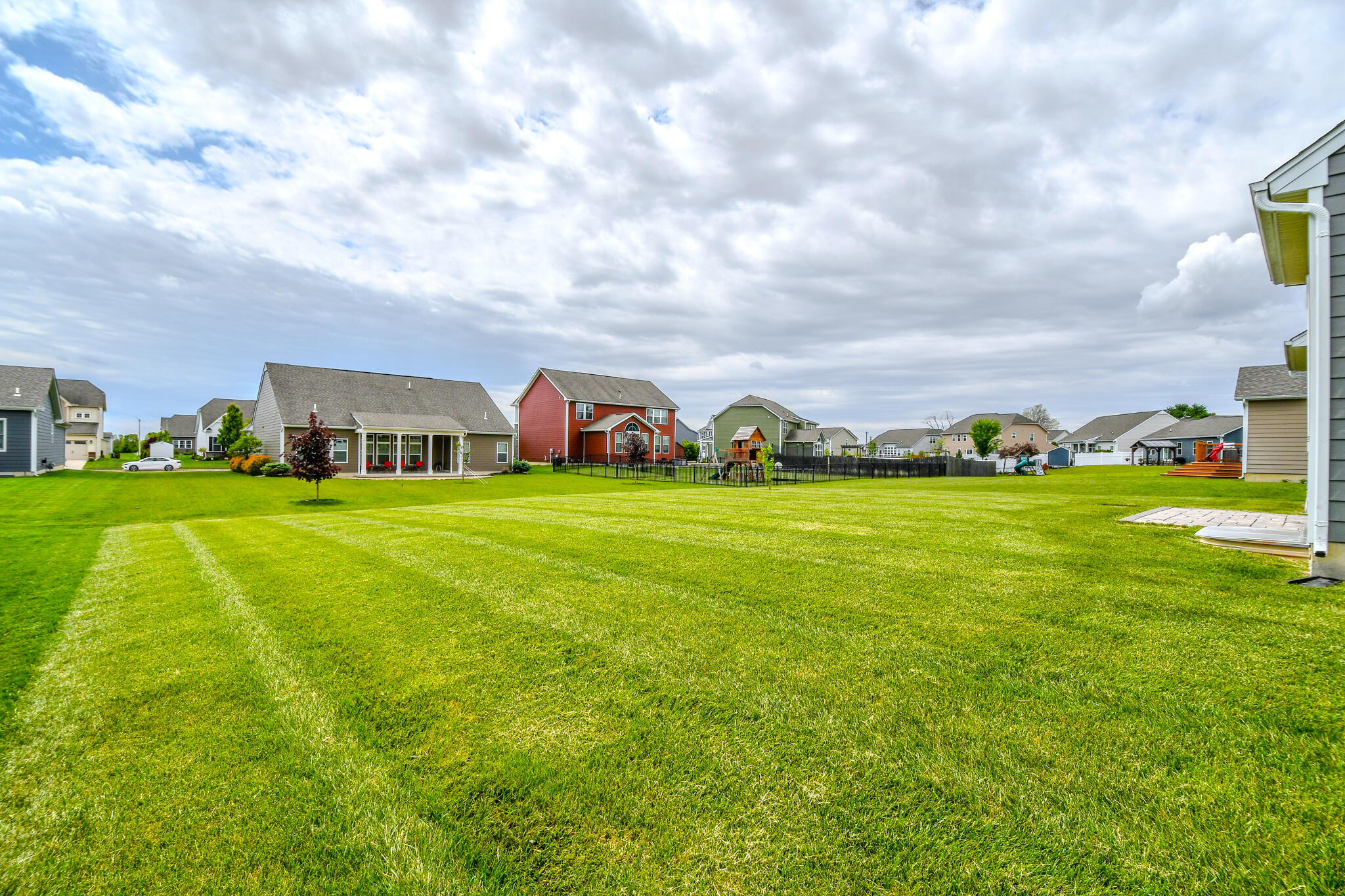 1136 Red Maple Drive, Troy, Ohio 45373