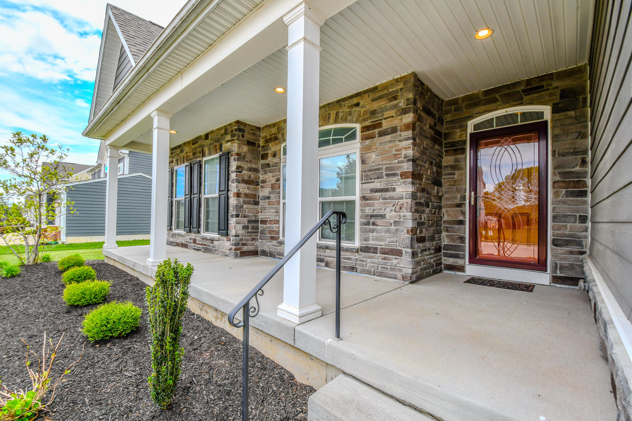 1136 Red Maple Drive, Troy, Ohio 45373