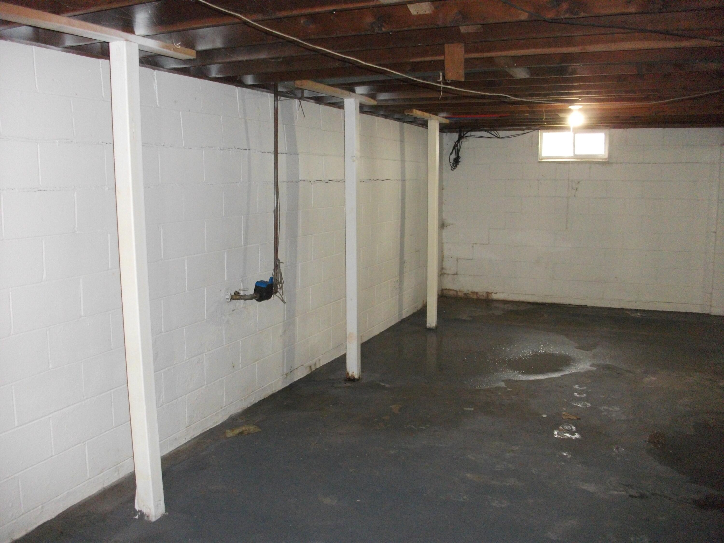 1611 Springmont Avenue, Springfield, Ohio 45506