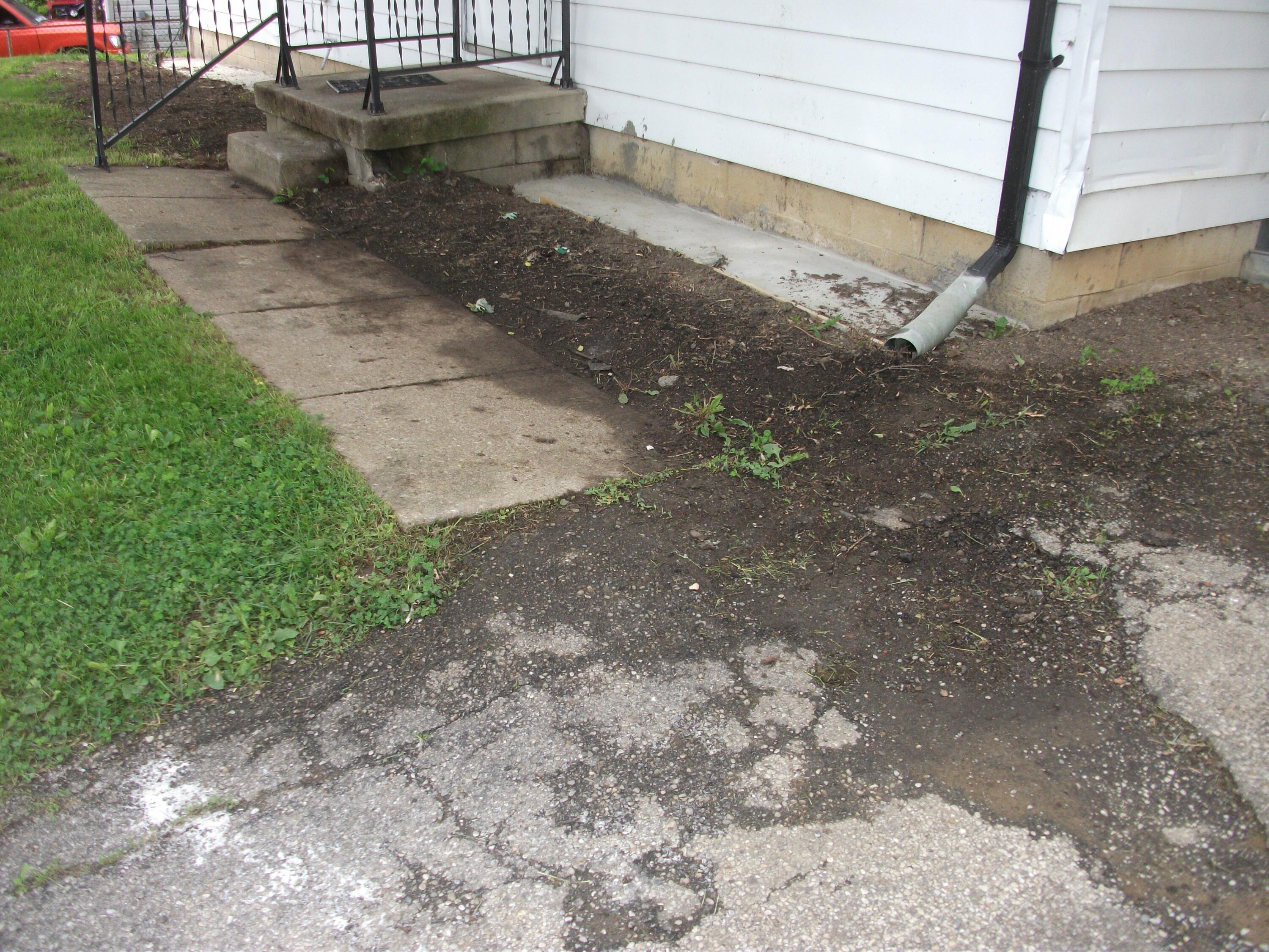 1611 Springmont Avenue, Springfield, Ohio 45506