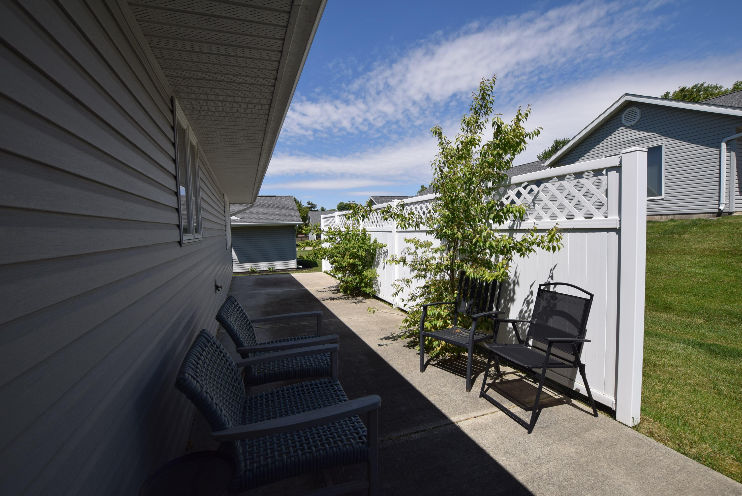 943 Lawn Avenue, Urbana, Ohio 43078
