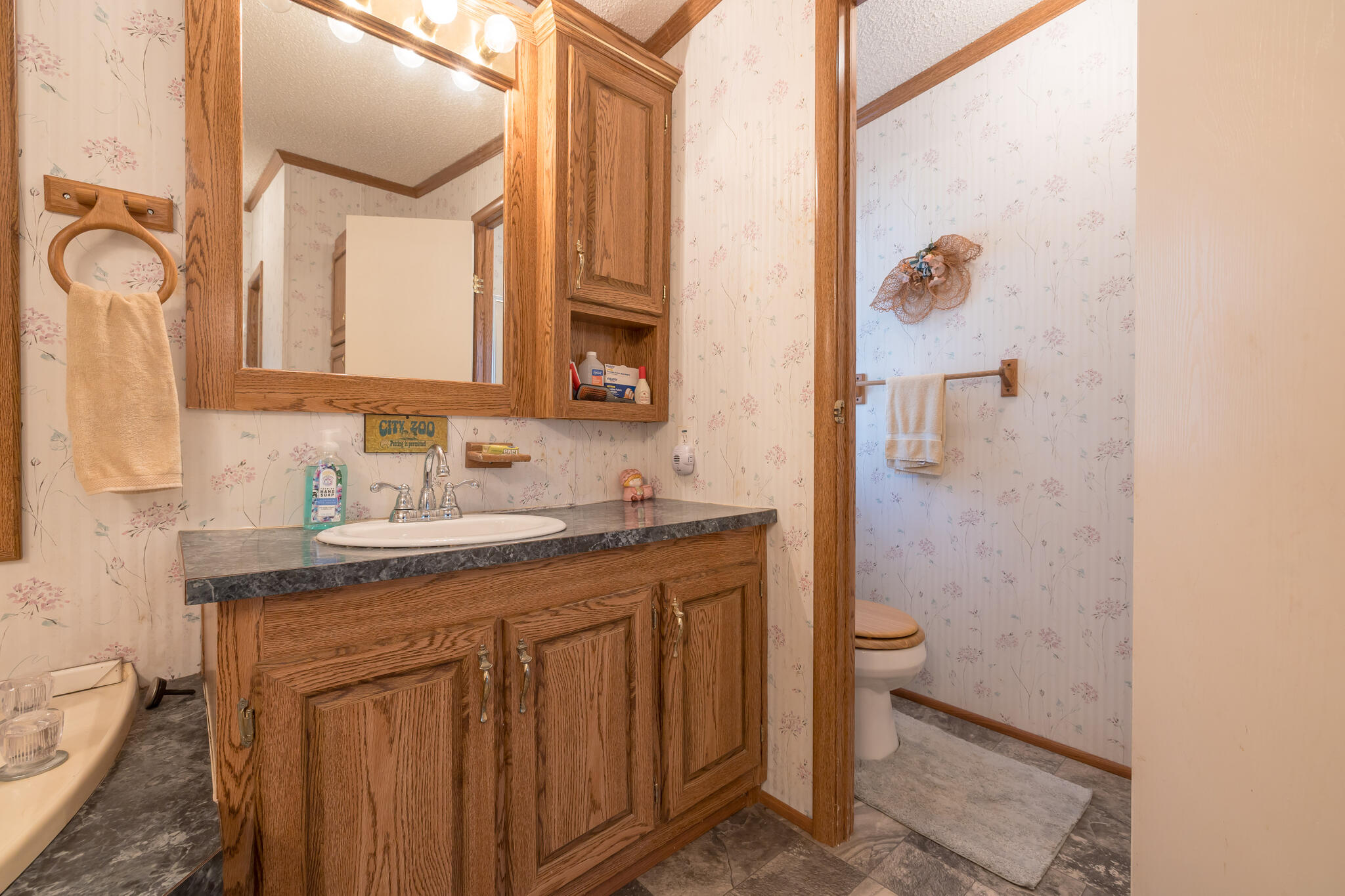 16235 Maple Avenue, Belle Center, Ohio 43310
