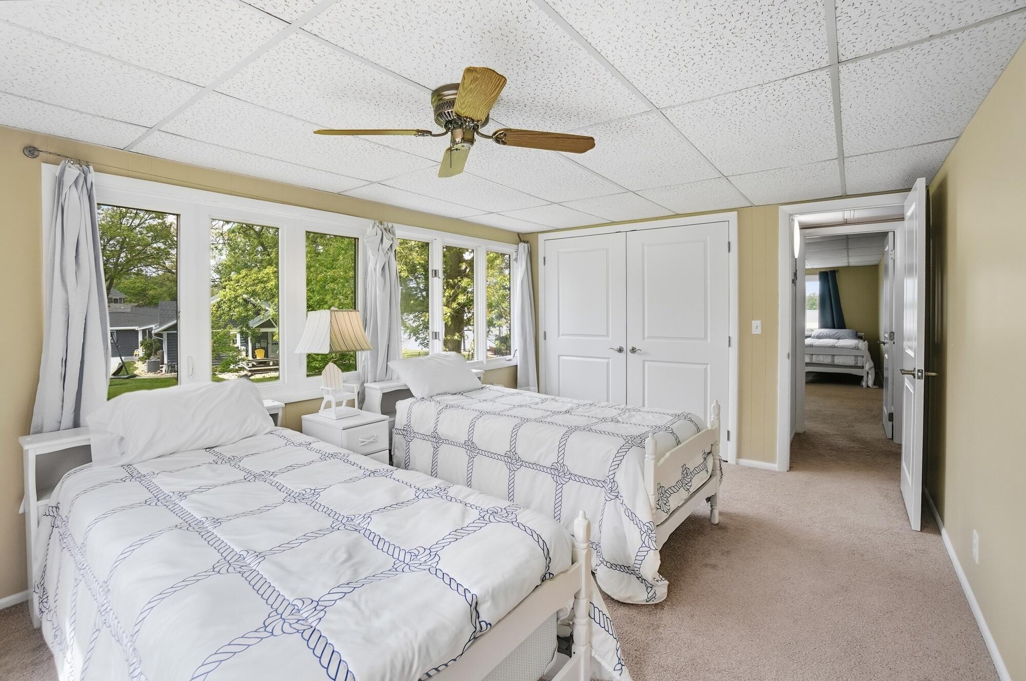 10857 Seminole Shore Drive, Huntsville, Ohio 43324