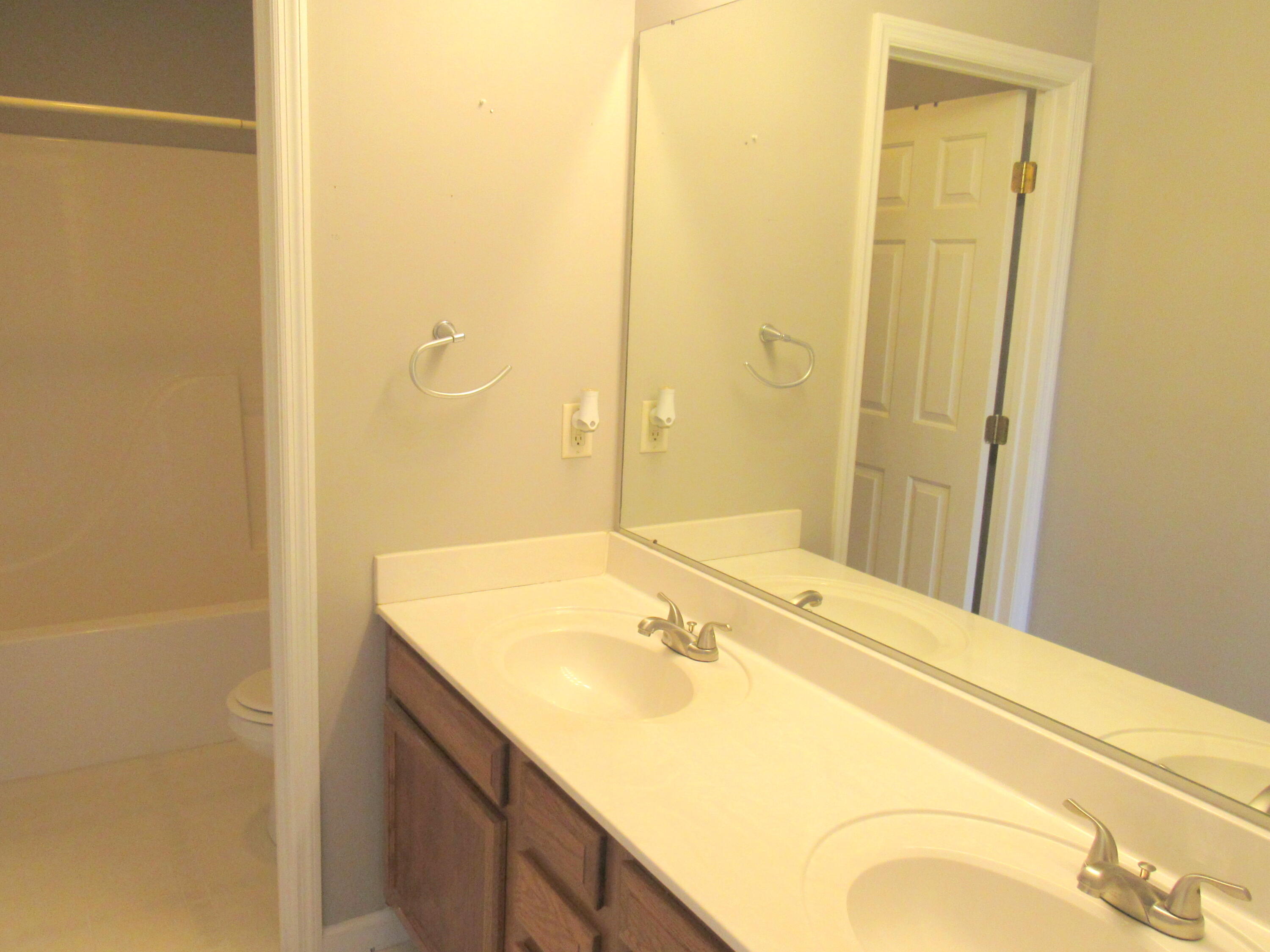 1181 Winchester Drive, Troy, Ohio 45373