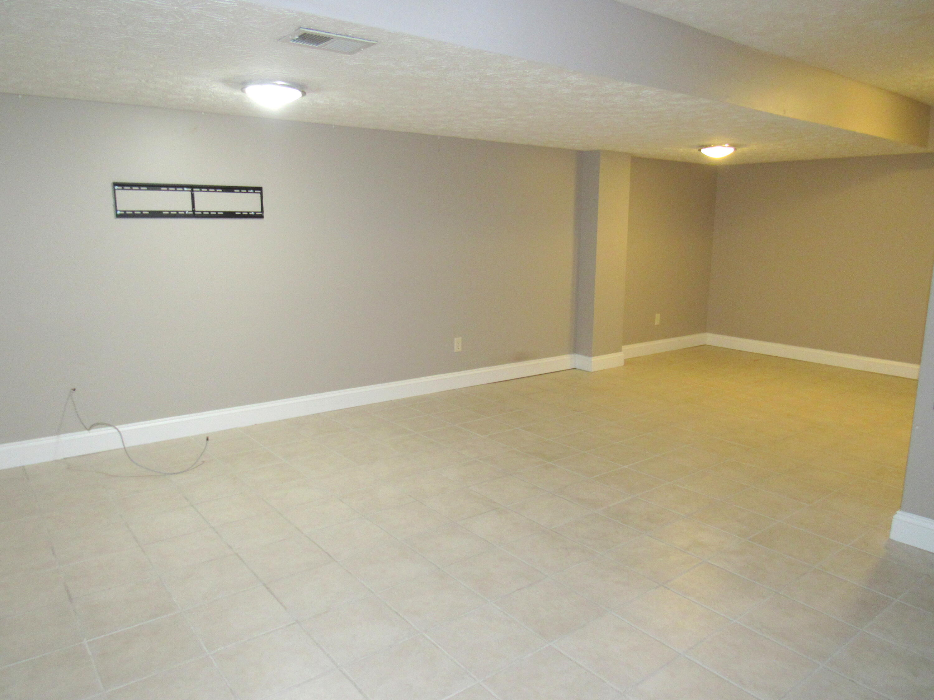 1181 Winchester Drive, Troy, Ohio 45373
