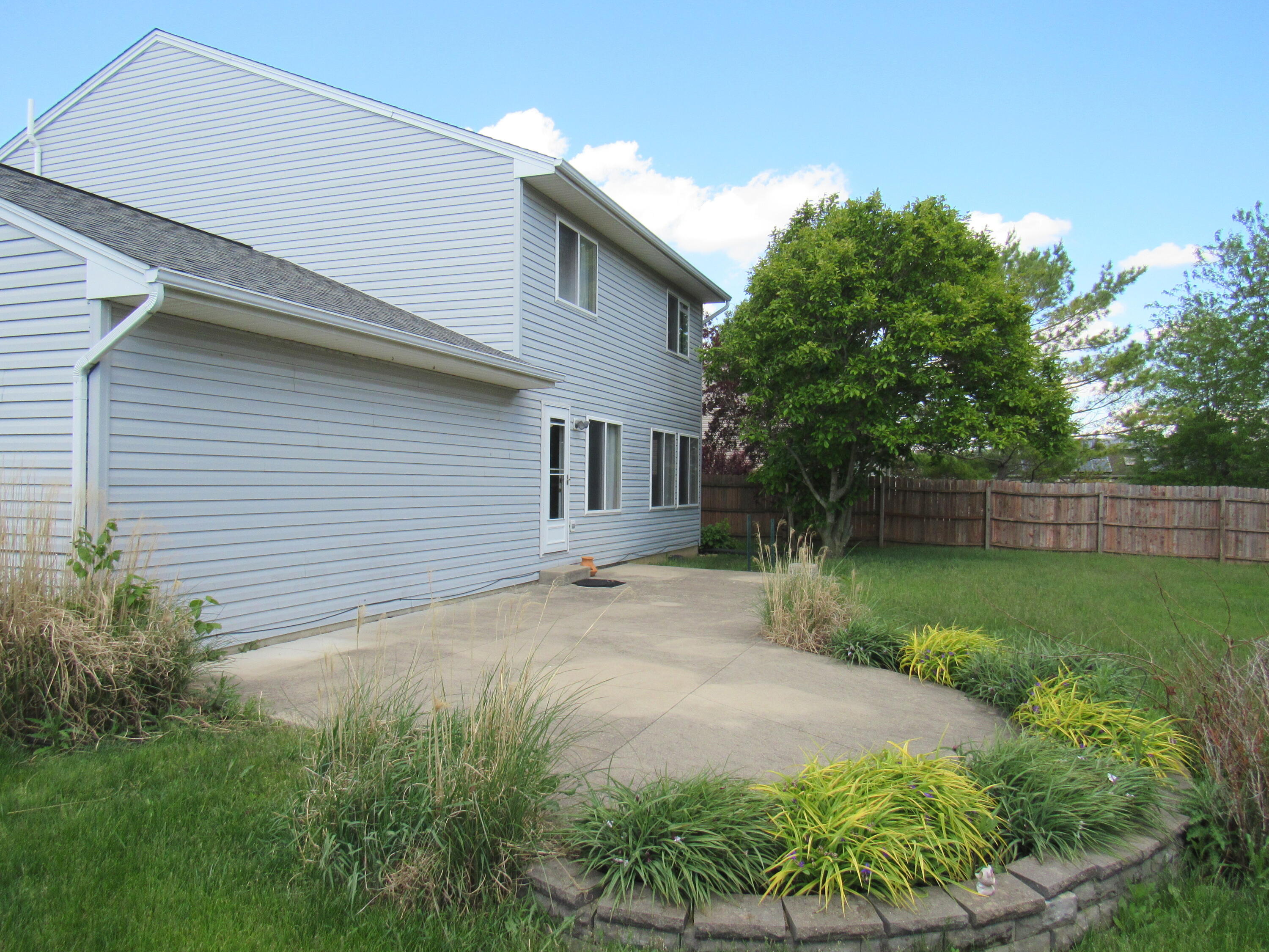 1181 Winchester Drive, Troy, Ohio 45373
