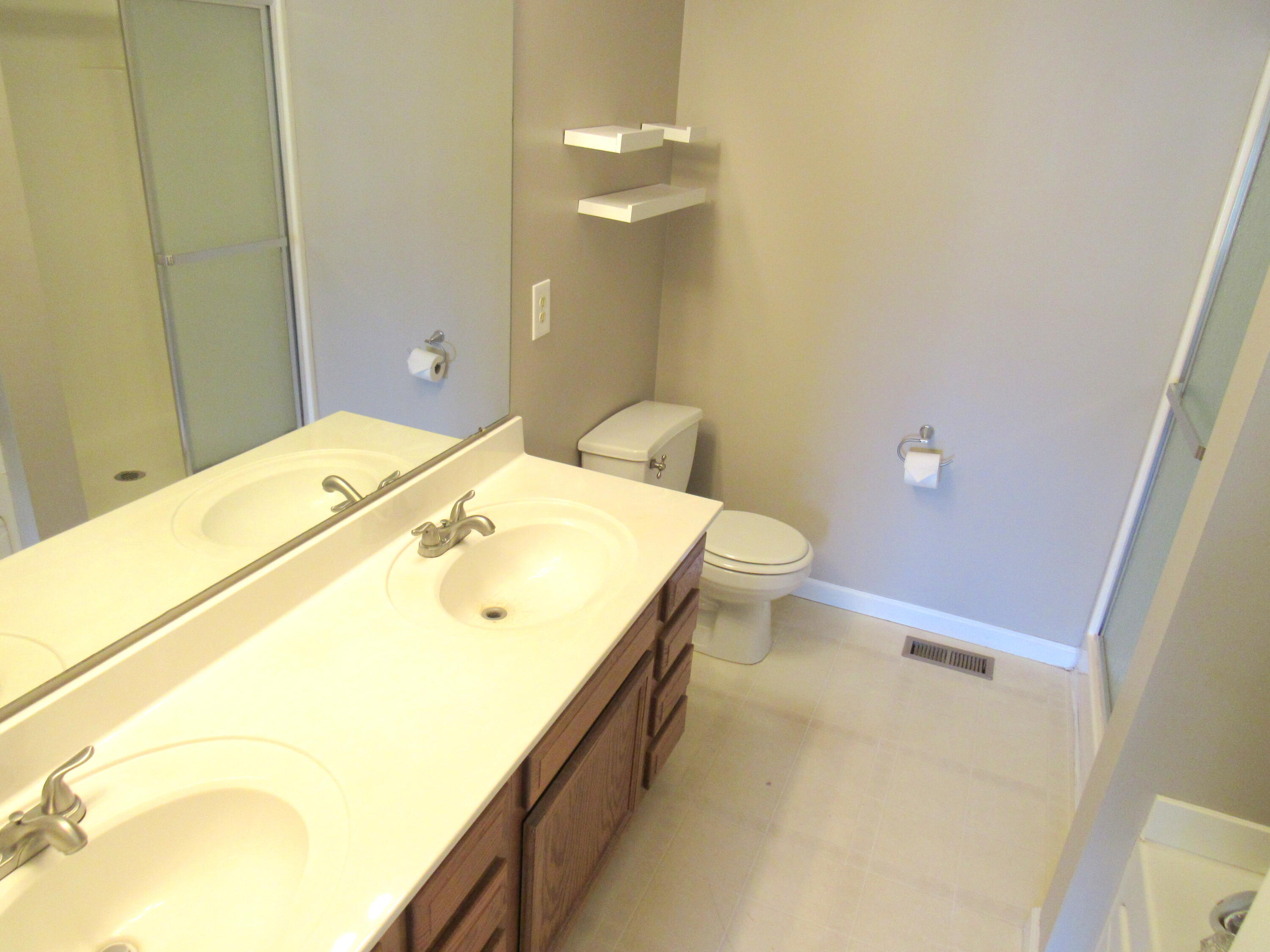 1181 Winchester Drive, Troy, Ohio 45373