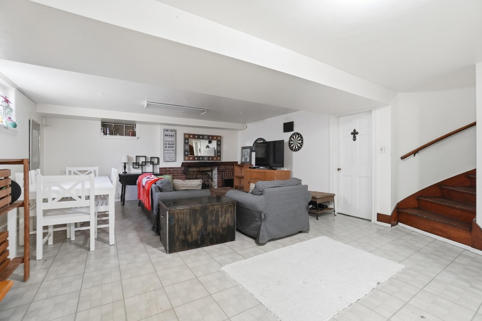 124 Hawthorne Road, Springfield, Ohio 45504